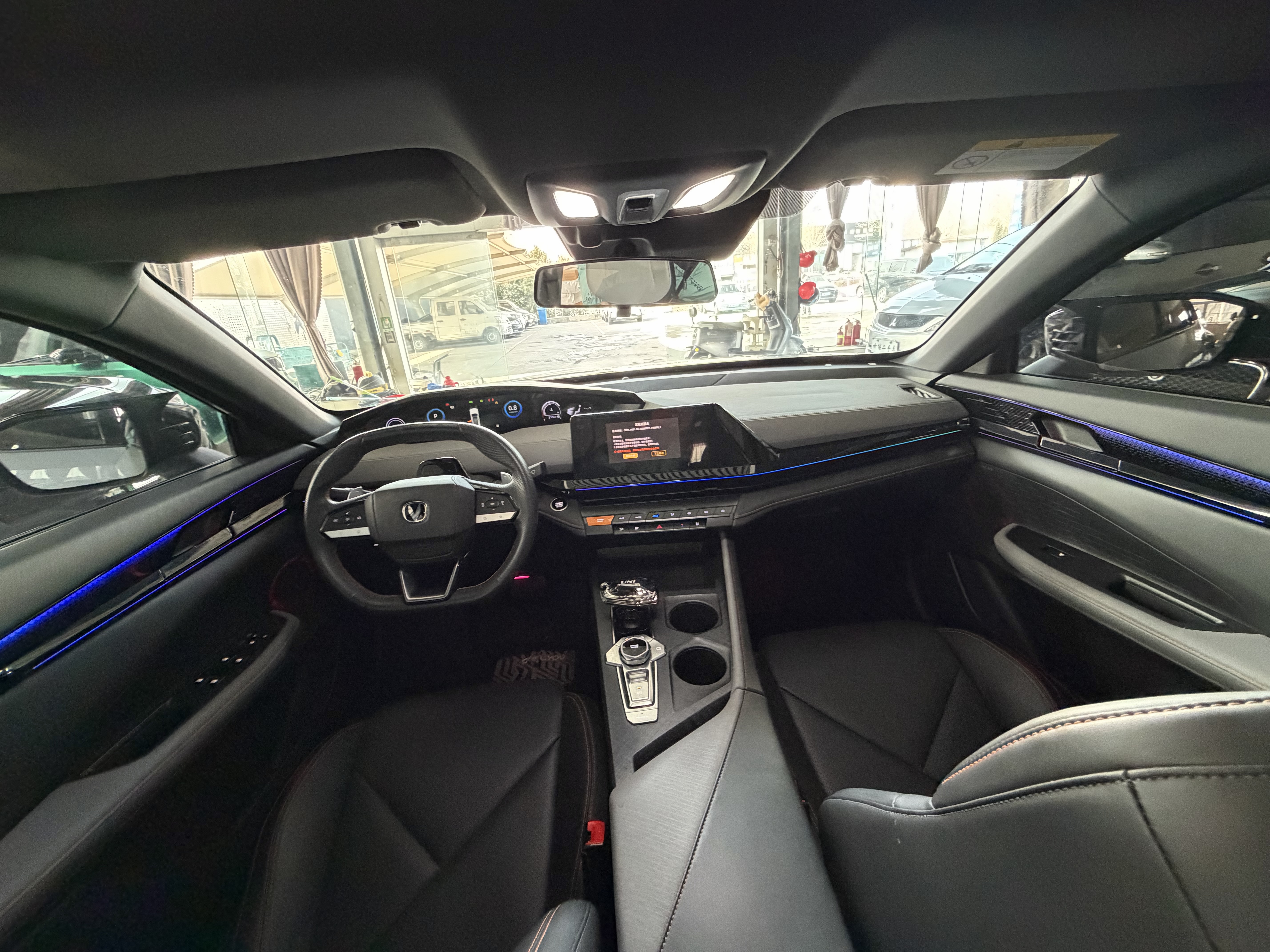 Changan UNI-V 2022 car image #9