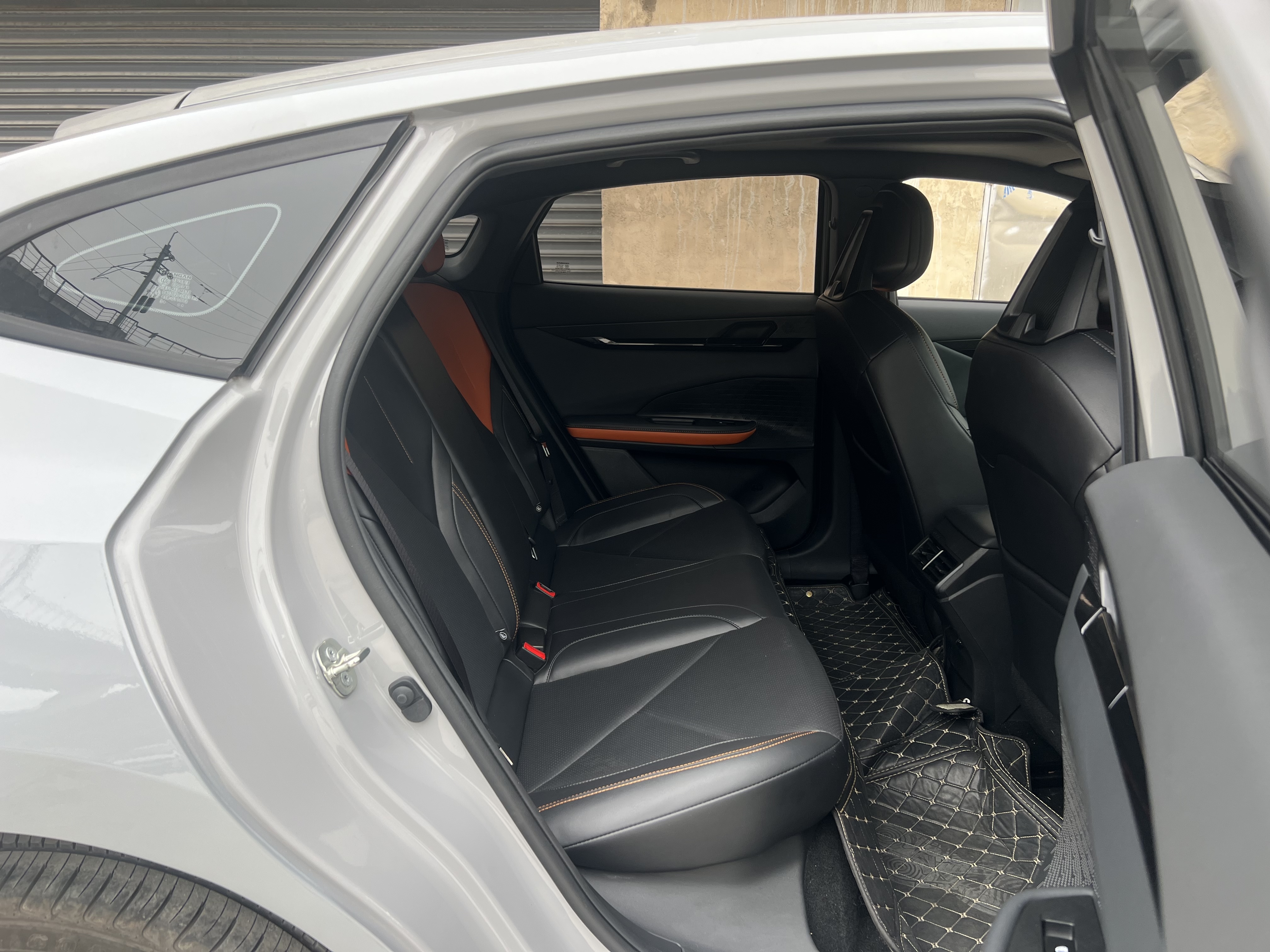 Changan UNI-V 2023 car image #9