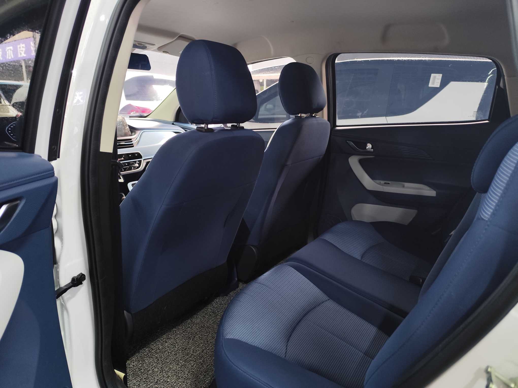 Changan BenBen E-Star 2022 image de voiture #9