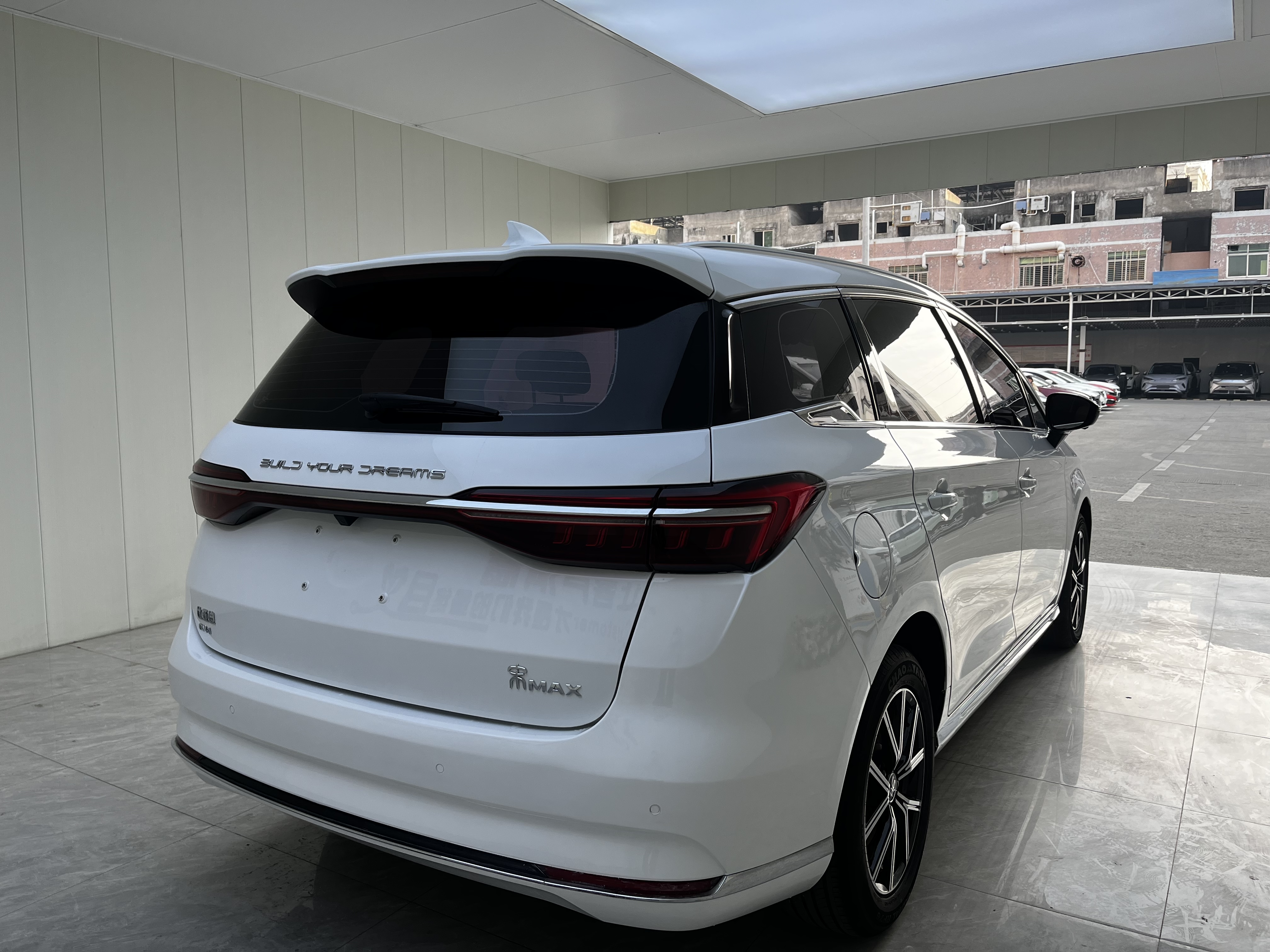 BYD Song MAX New Energy 2023 car image #9