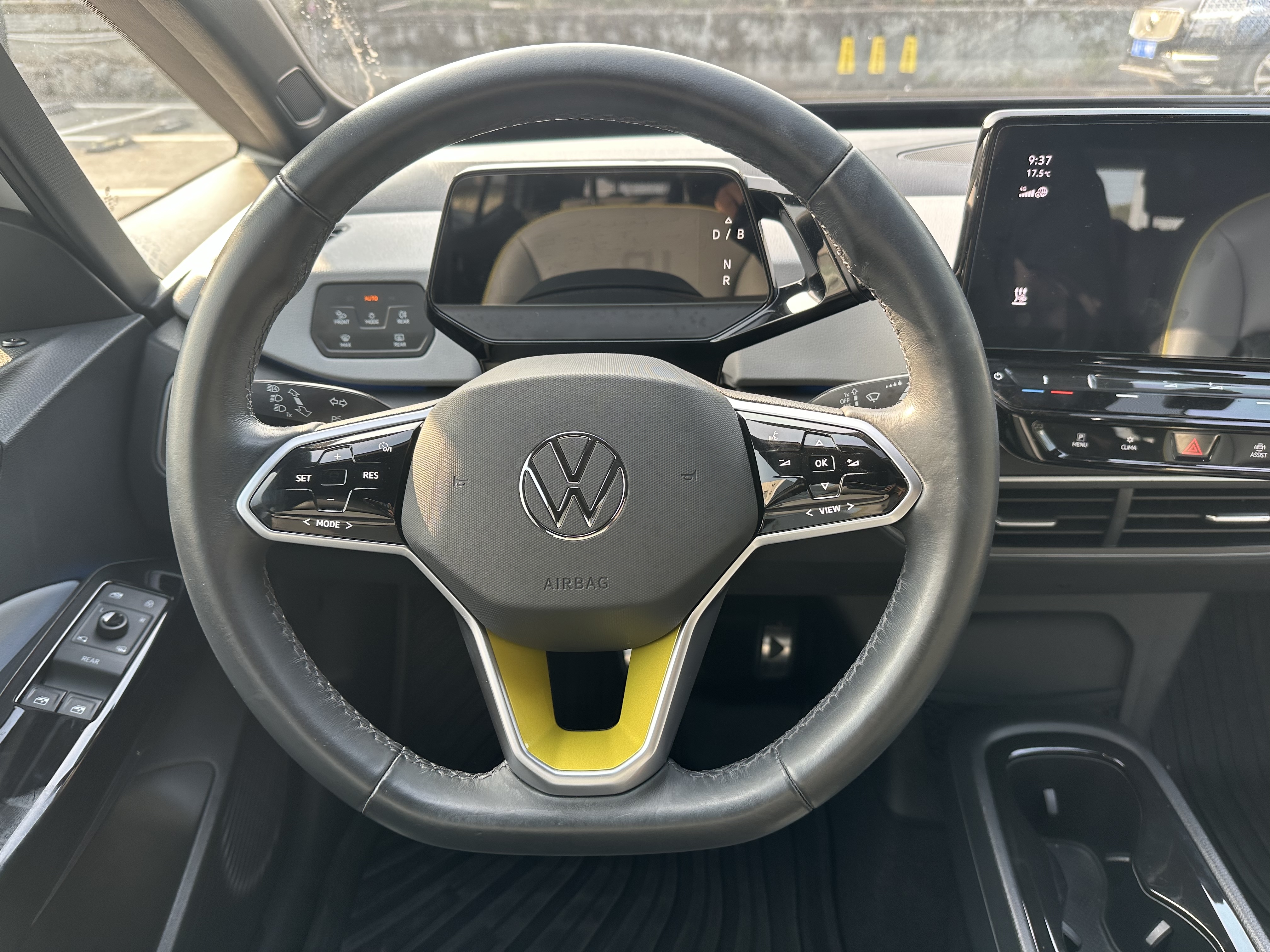 Volkswagen ID.3 2022 #9 Volkswagen ID.3 2022 car image #9