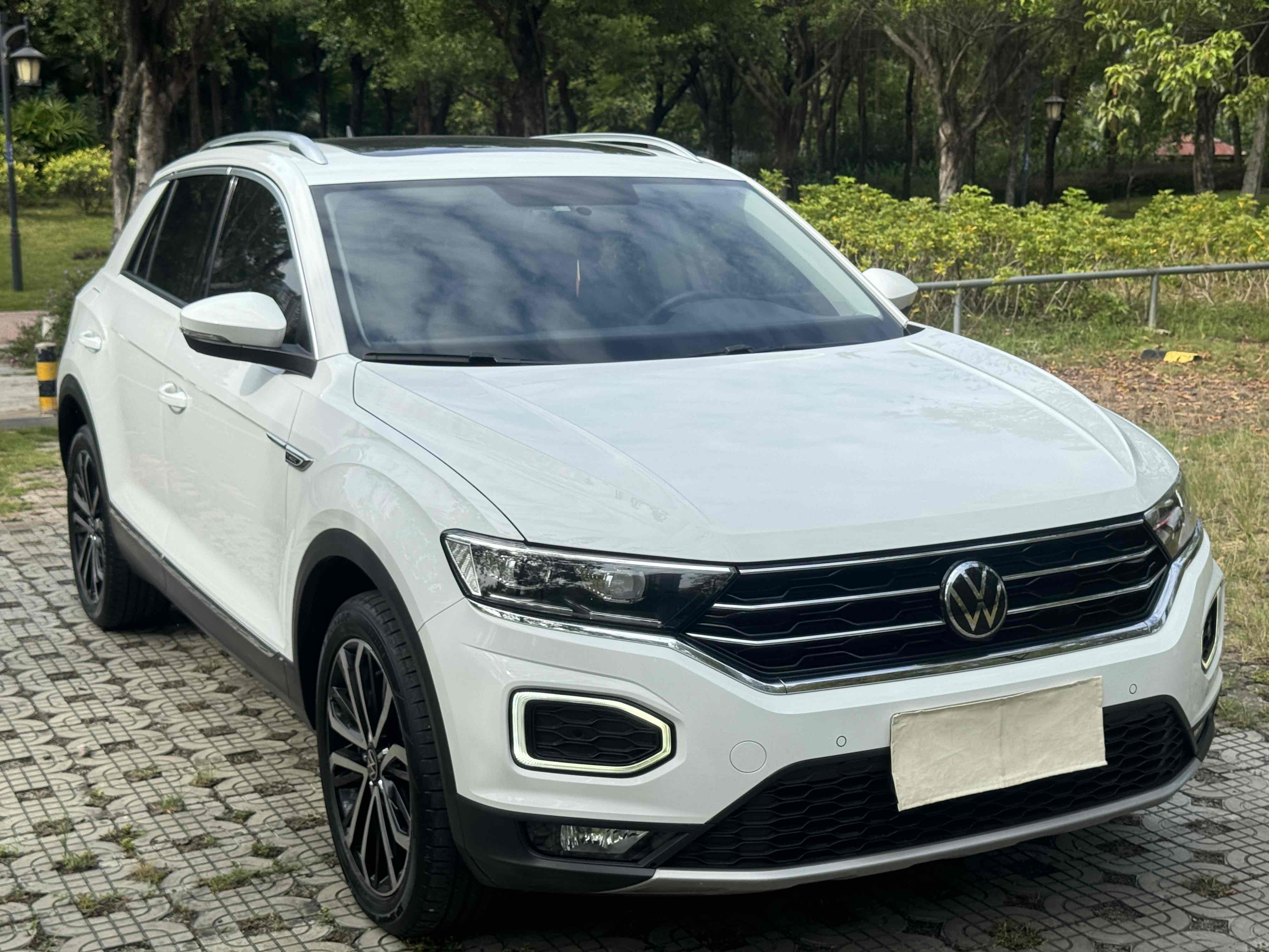 Volkswagen T-Roc 2022 #9 Volkswagen T-Roc 2022 car image #9