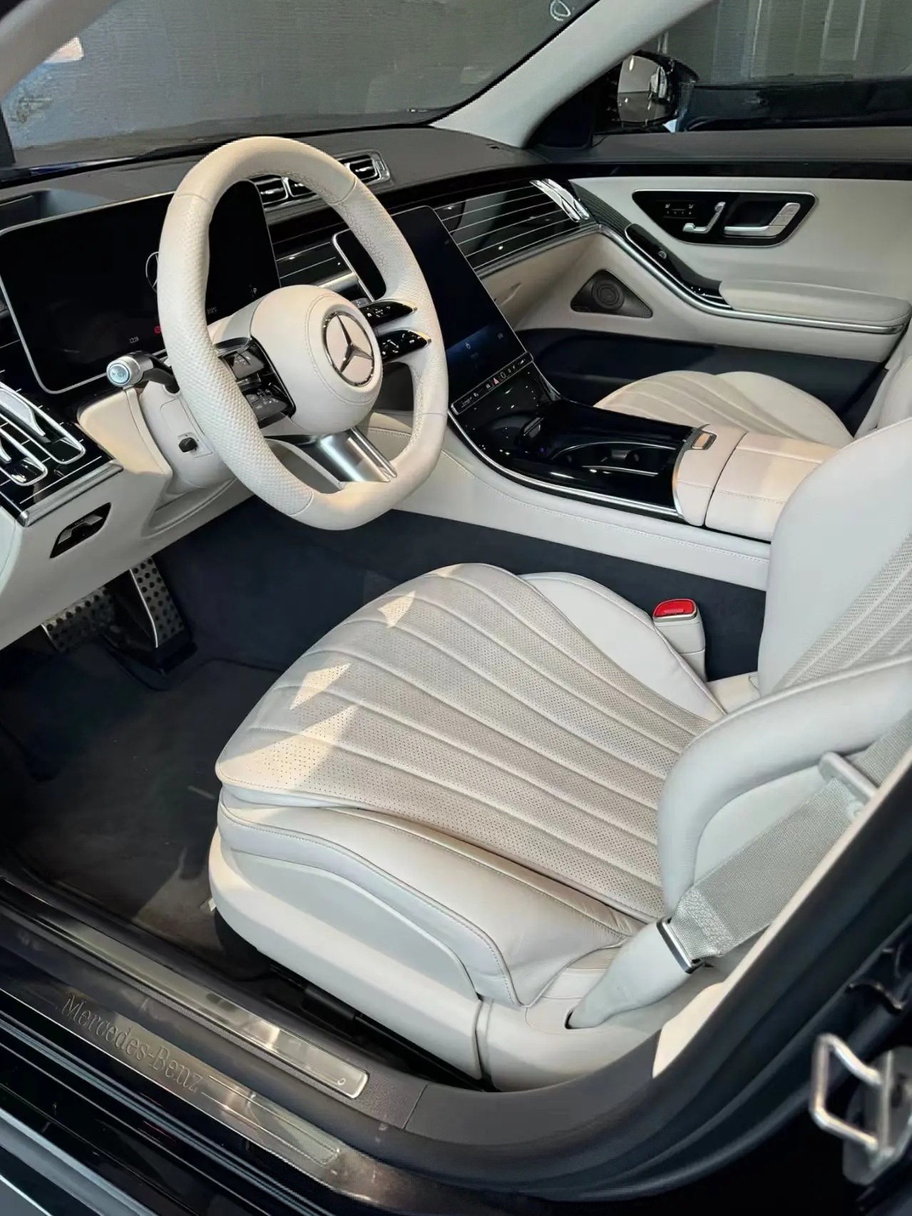 Mercedes-Benz S Class 2022 car image #9