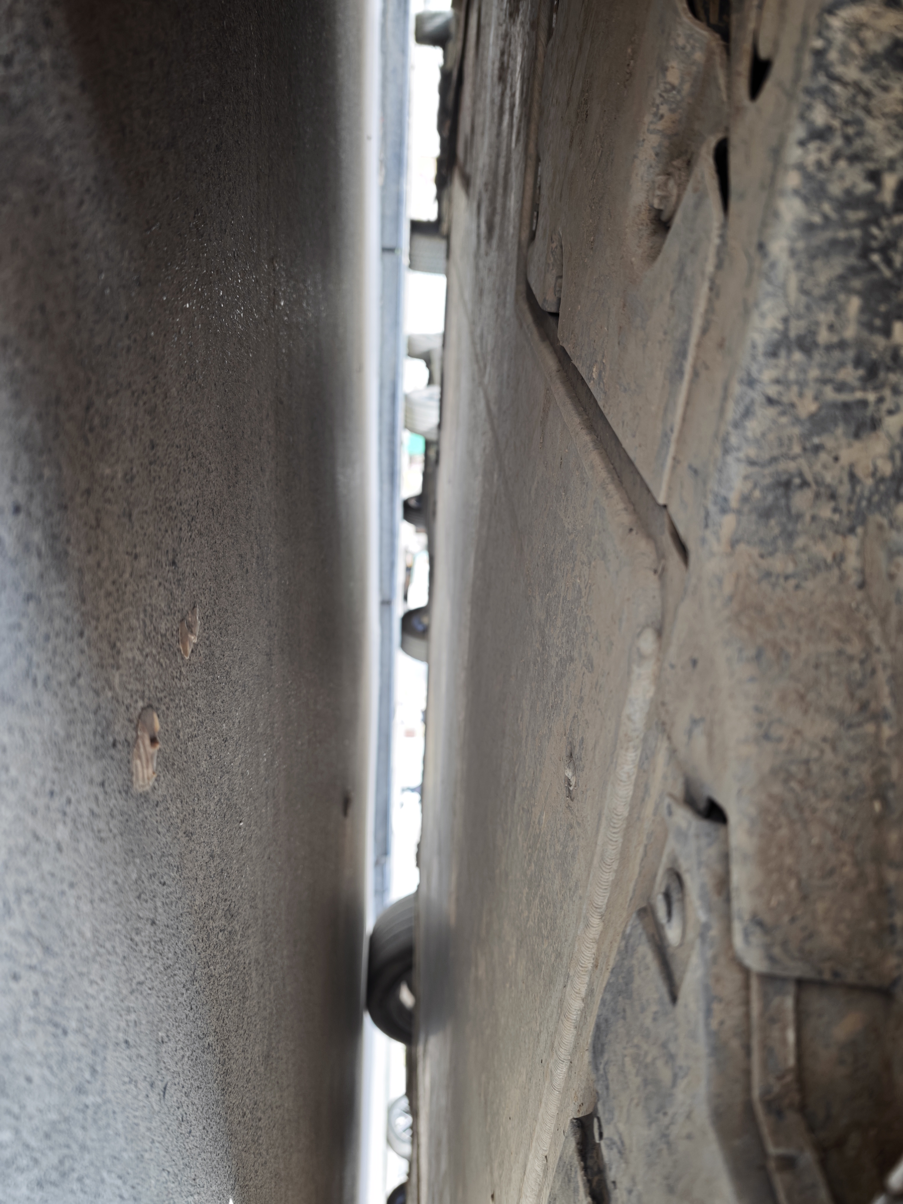 BMW i3 2023 car image #9