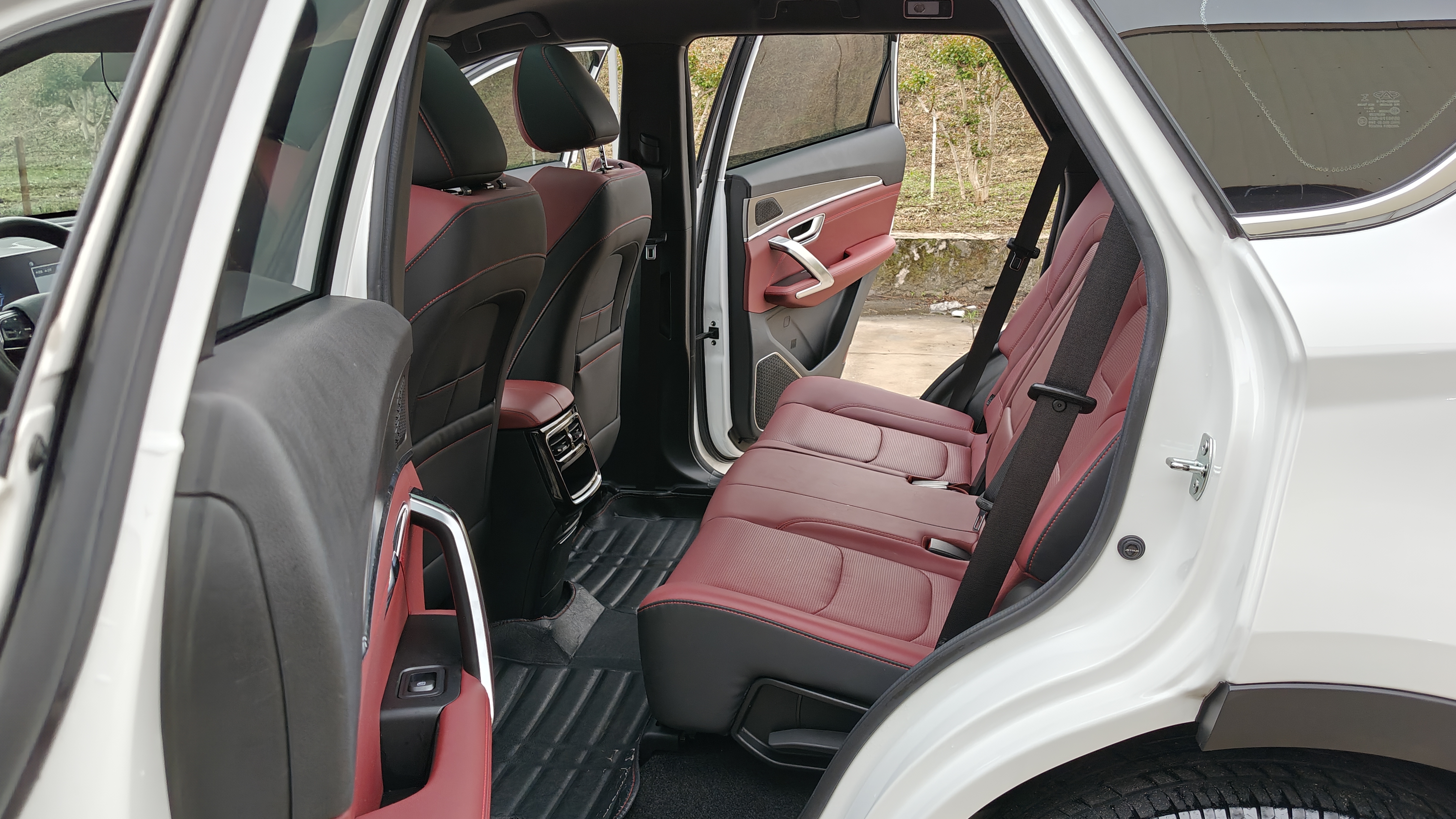 X70 PLUS 2022 #9 X70 PLUS 2022 car image #9