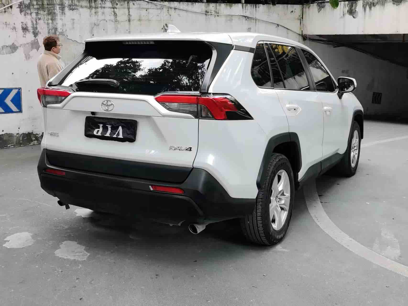 Toyota RAV4 2023 #9 Toyota RAV4 2023 car image #9
