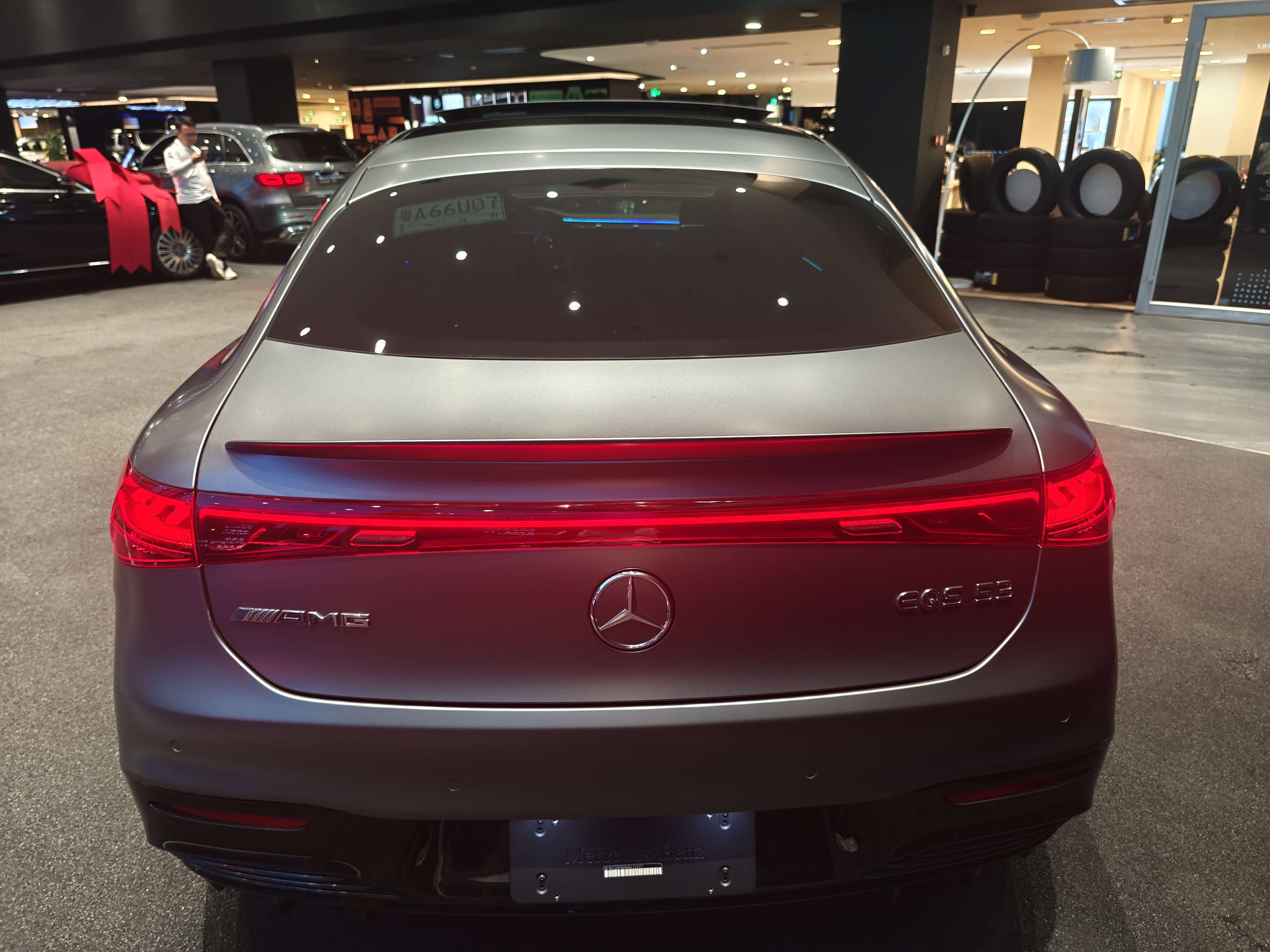 Mercedes-Benz EQS AMG 2023 imagen de coche #9