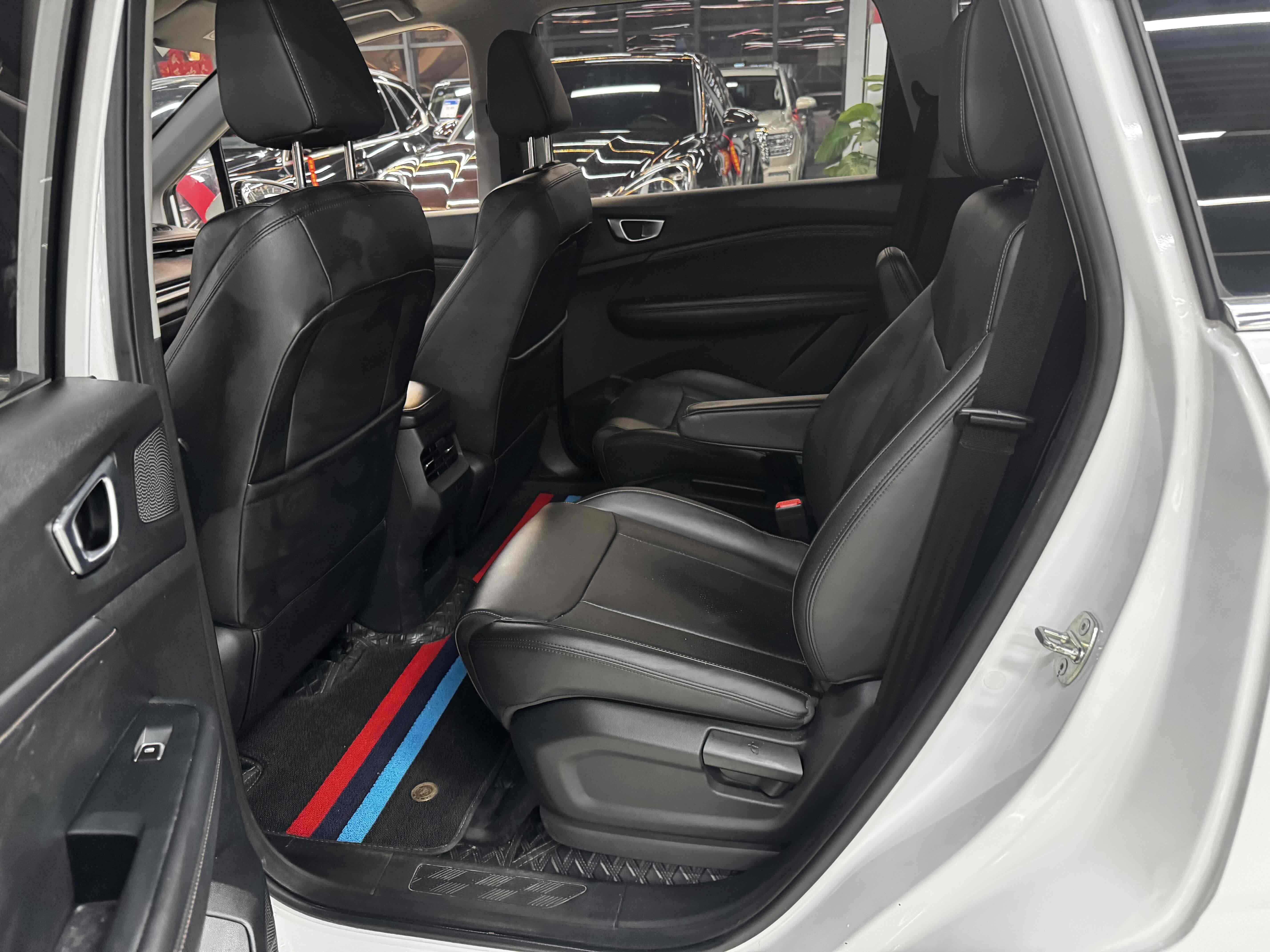 五菱汽车 五菱佳辰 2023 #9 五菱汽车 五菱佳辰 2023 汽车图片 #9