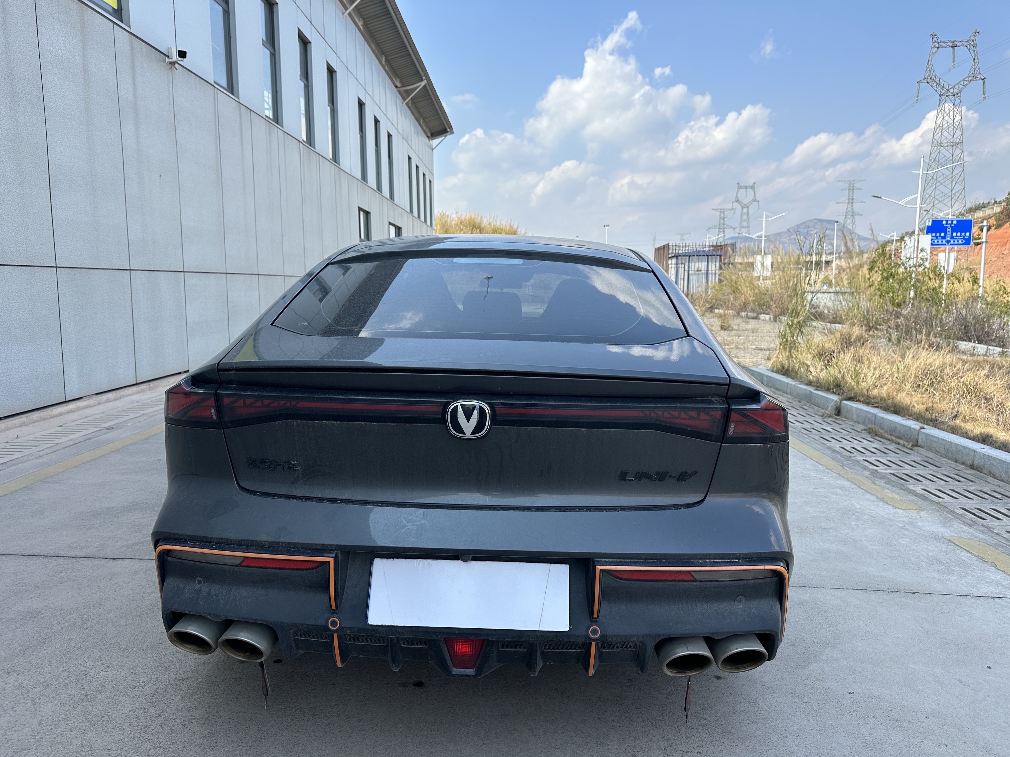 Changan UNI-V 2022 car image #9