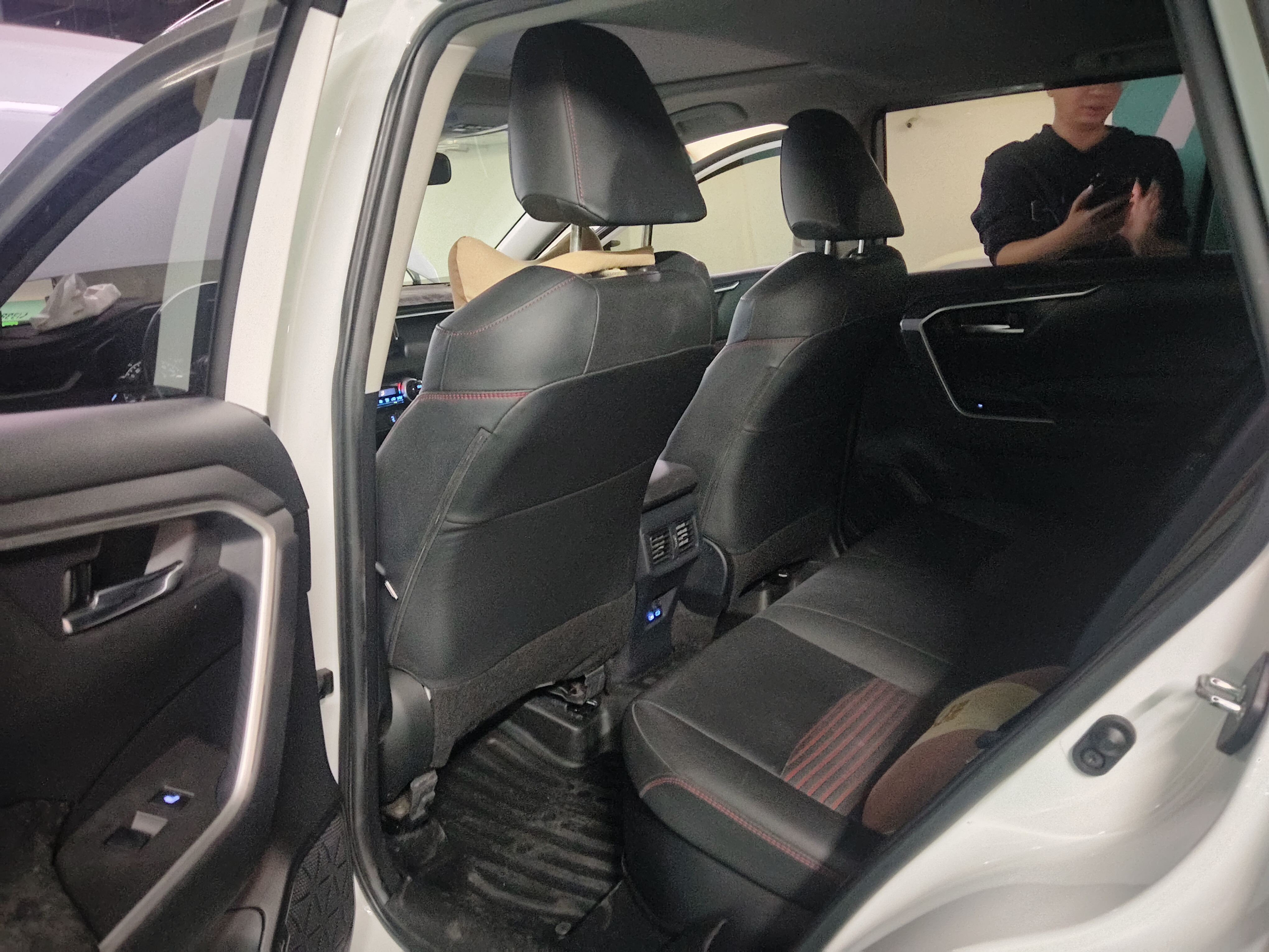 Toyota RAV4 Hybird E+ 2022 #9 Toyota RAV4 Hybird E+ 2022 immagine di auto #9