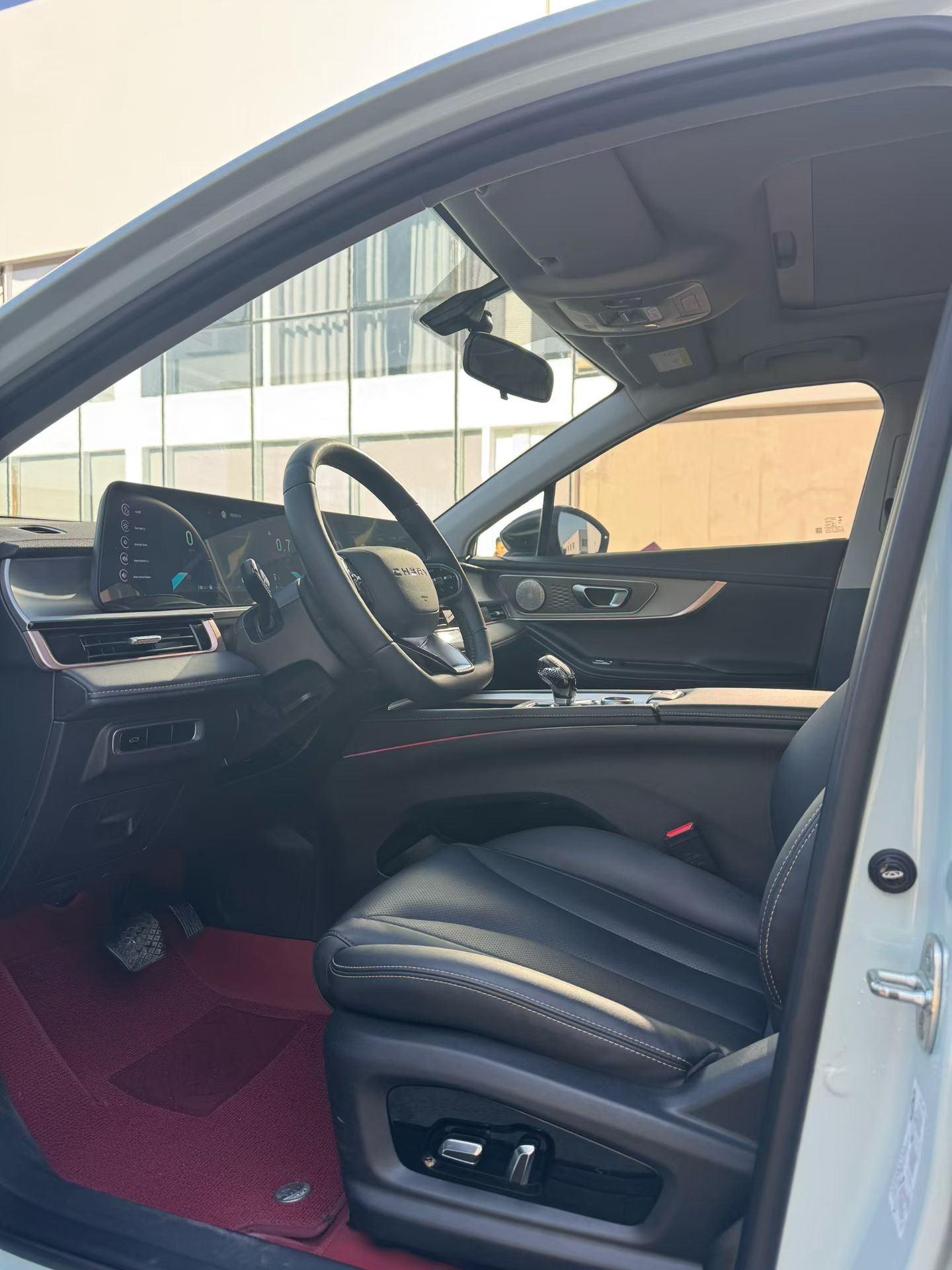 Chery Omoda 2023 car image #9