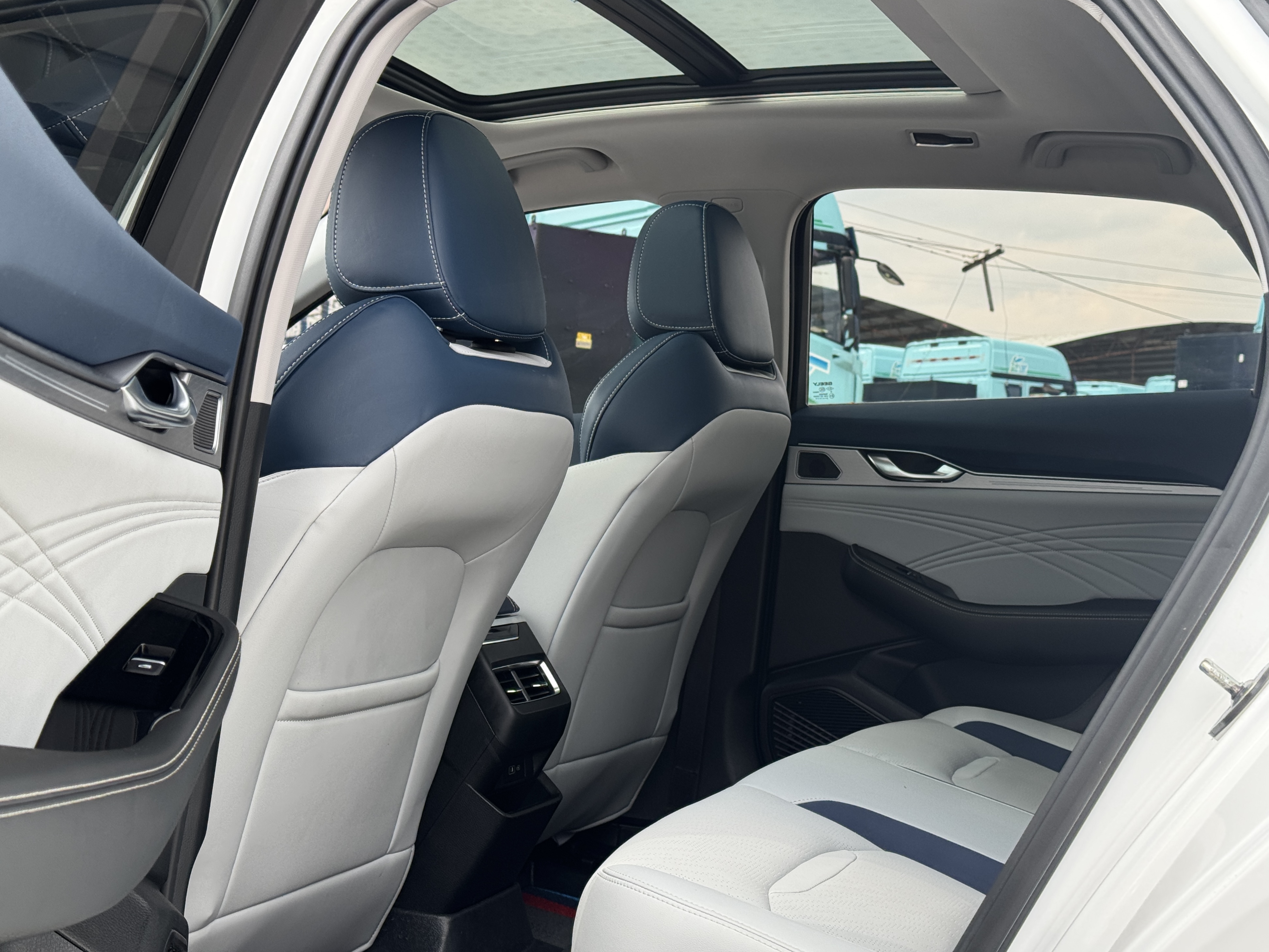 吉利汽车 星瑞 2023 汽车图片 #9