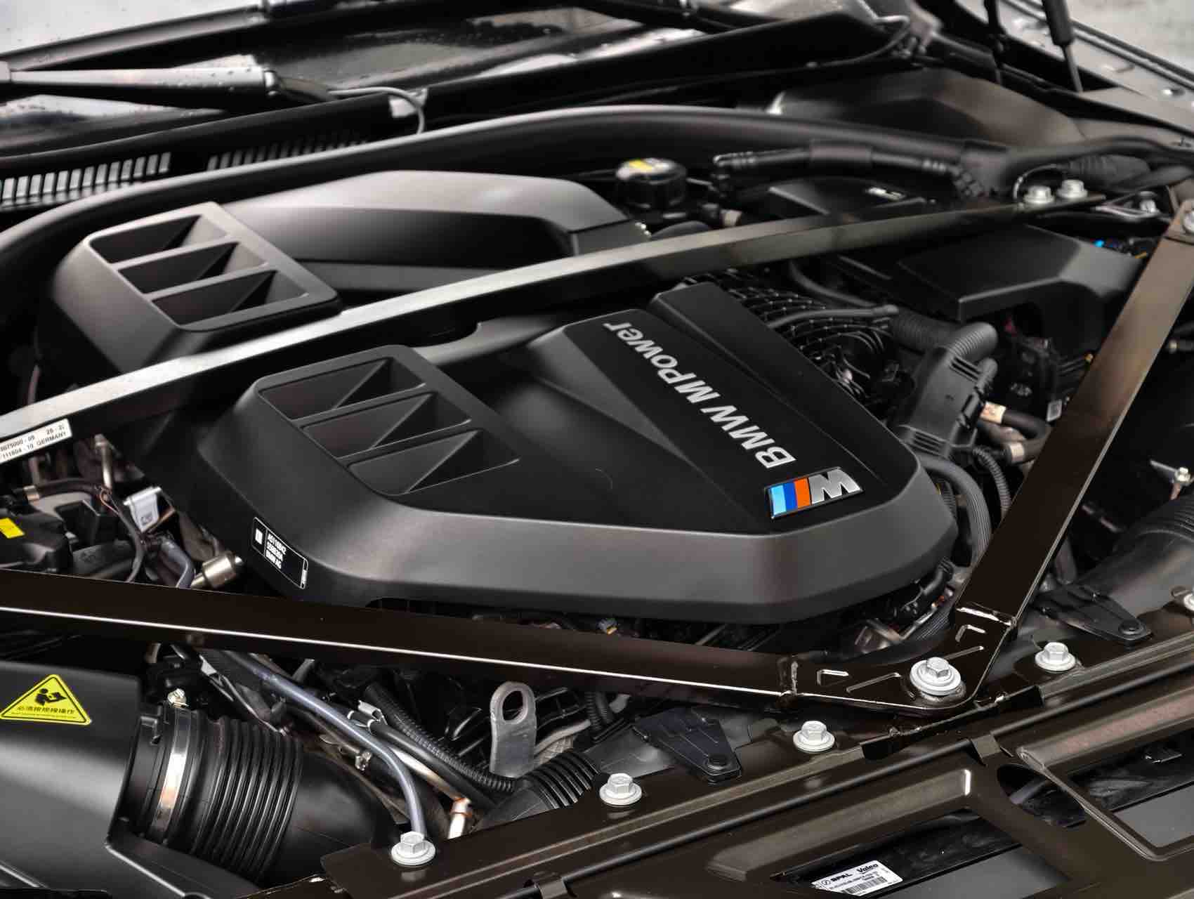 BMW M3 2023 car image #9