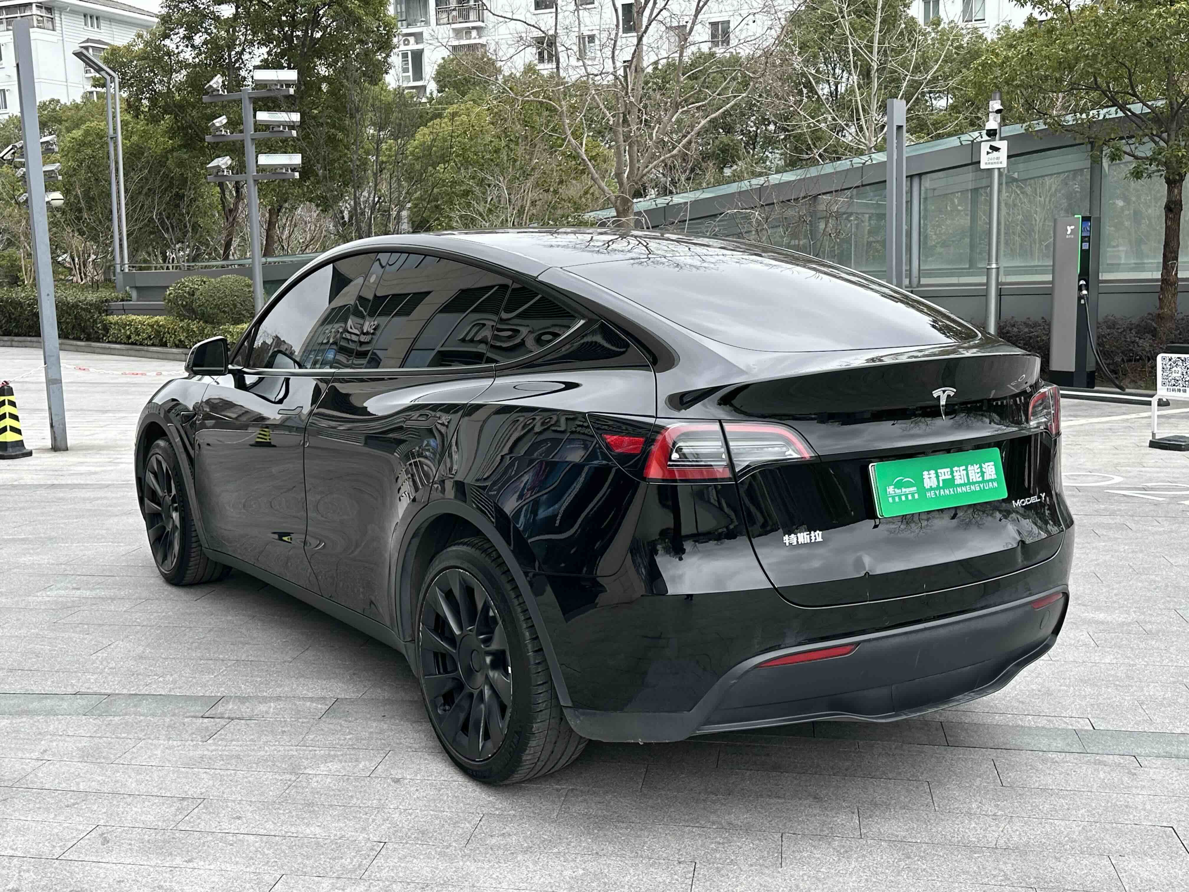 特斯拉 Model Y 2022 汽车图片 #9