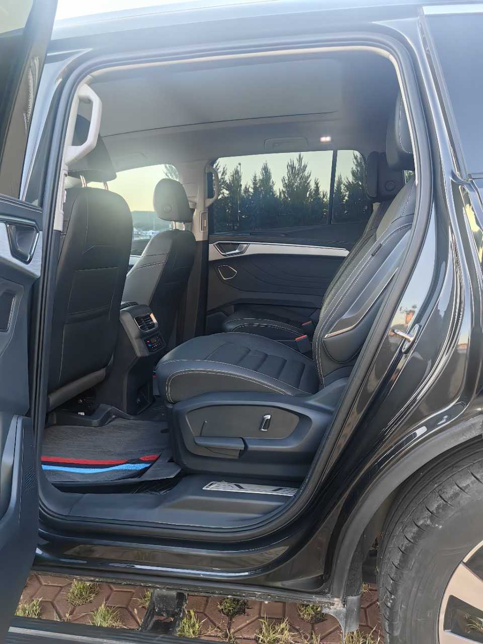 Volkswagen Talagon 2022 car image #9