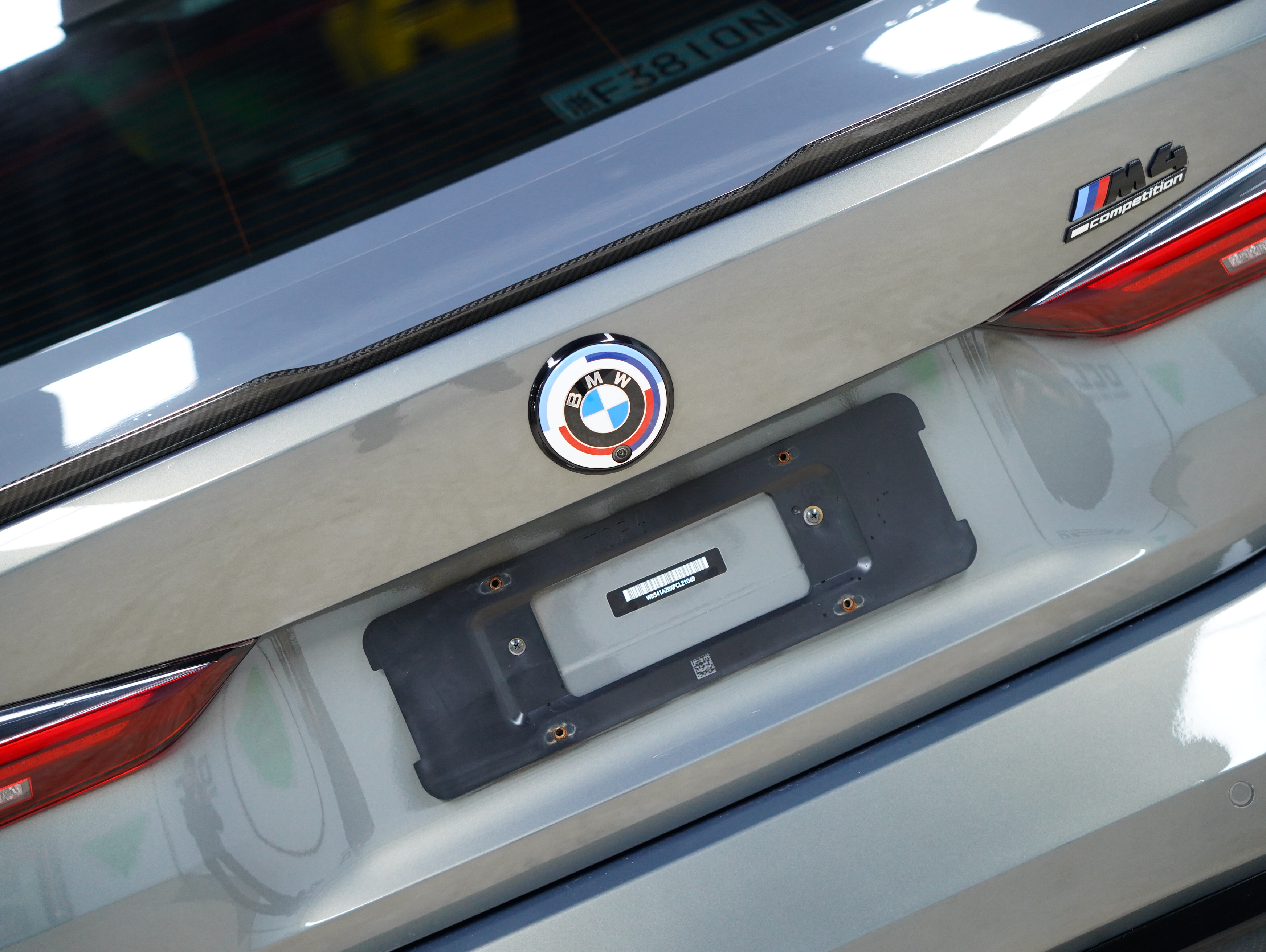 BMW M4 2023 car image #9