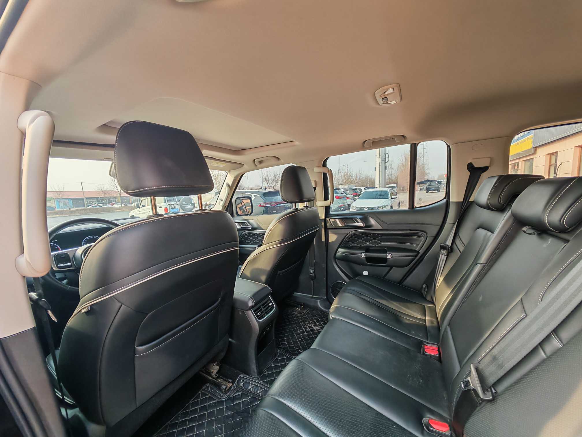 Tank 300 2023 immagine di auto #9