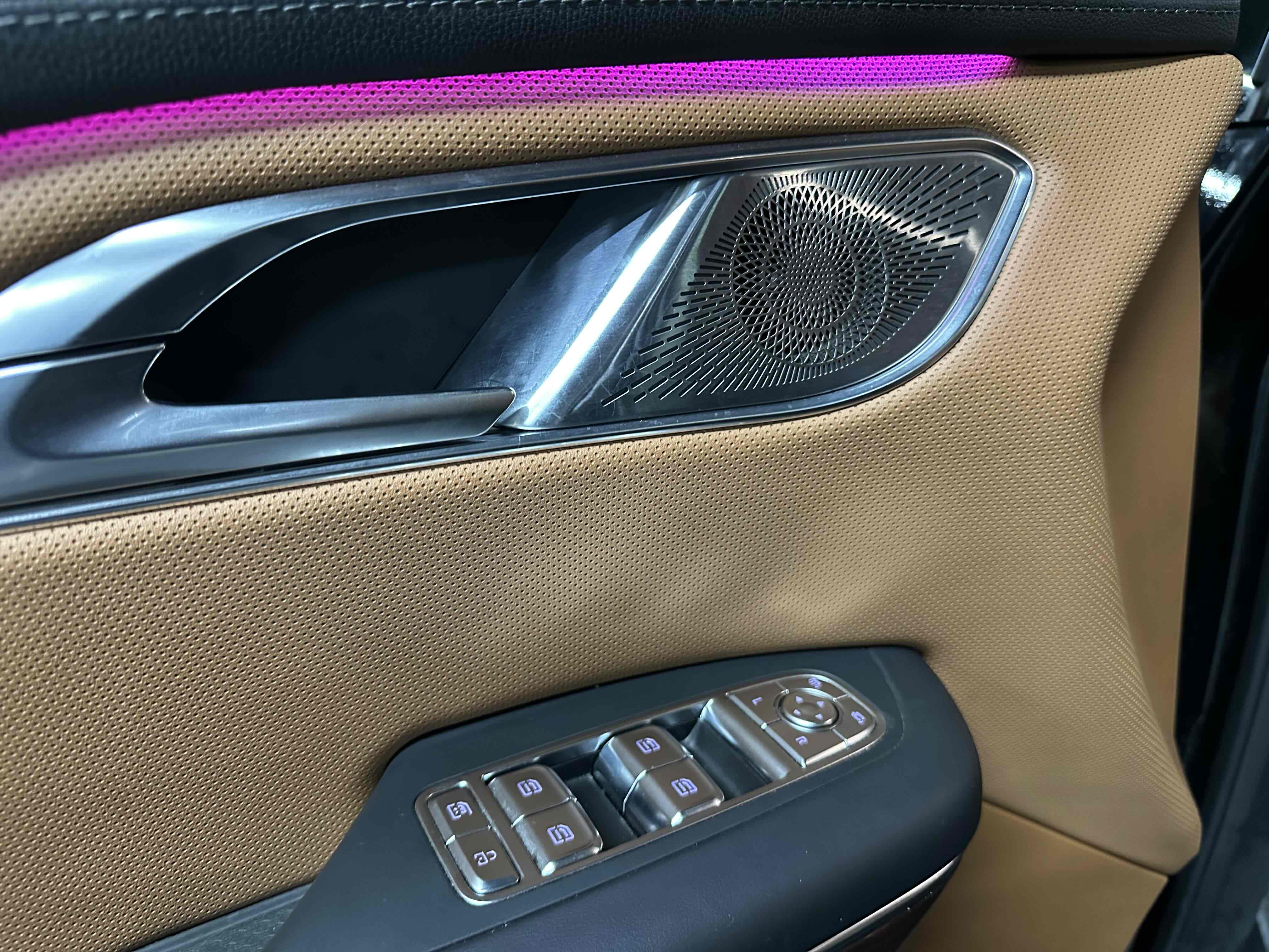 HongQi GuoLi 2022 car image #9