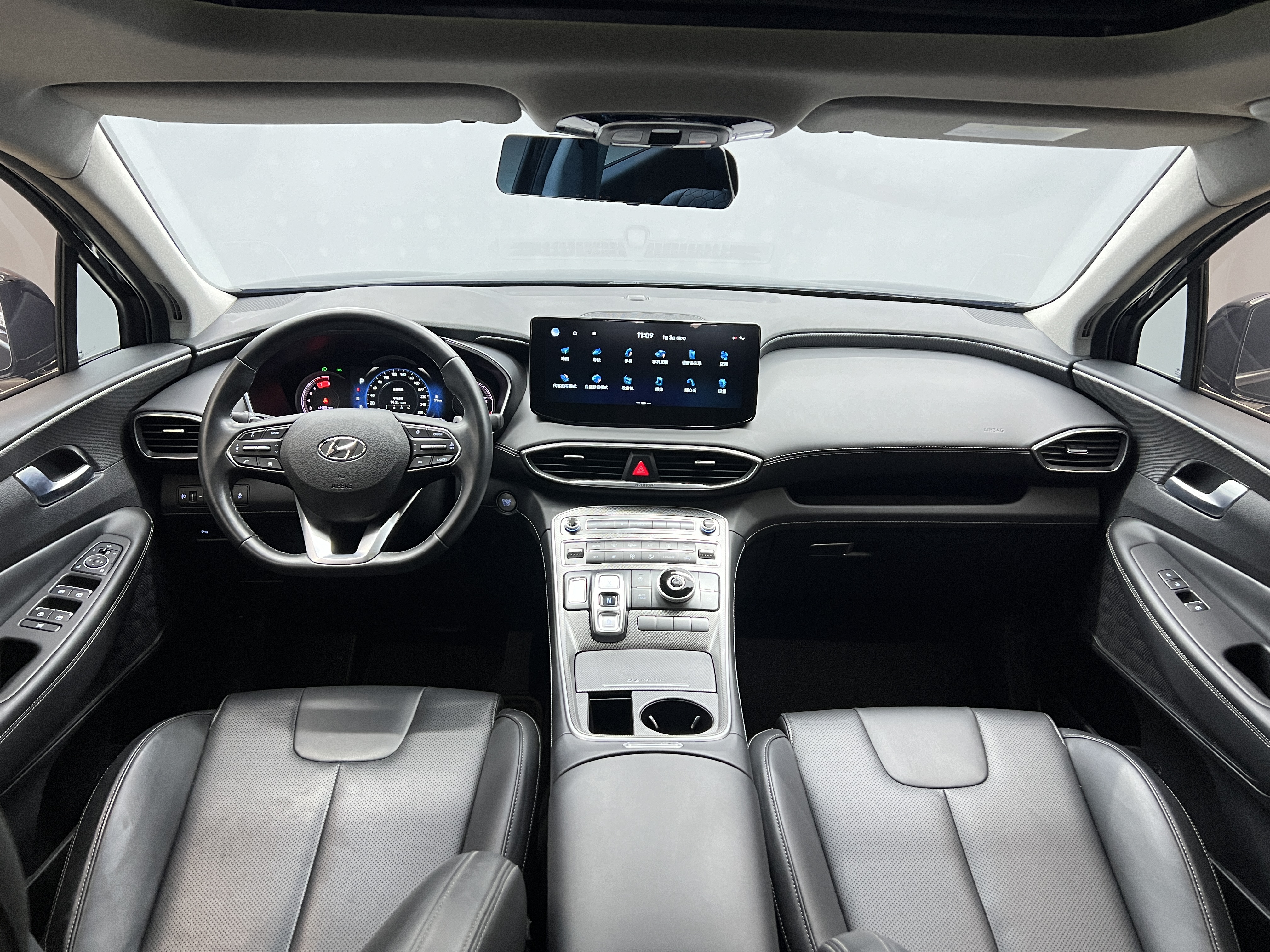 Hyundai Santa Fe 2022 #9 Hyundai Santa Fe 2022 car image #9