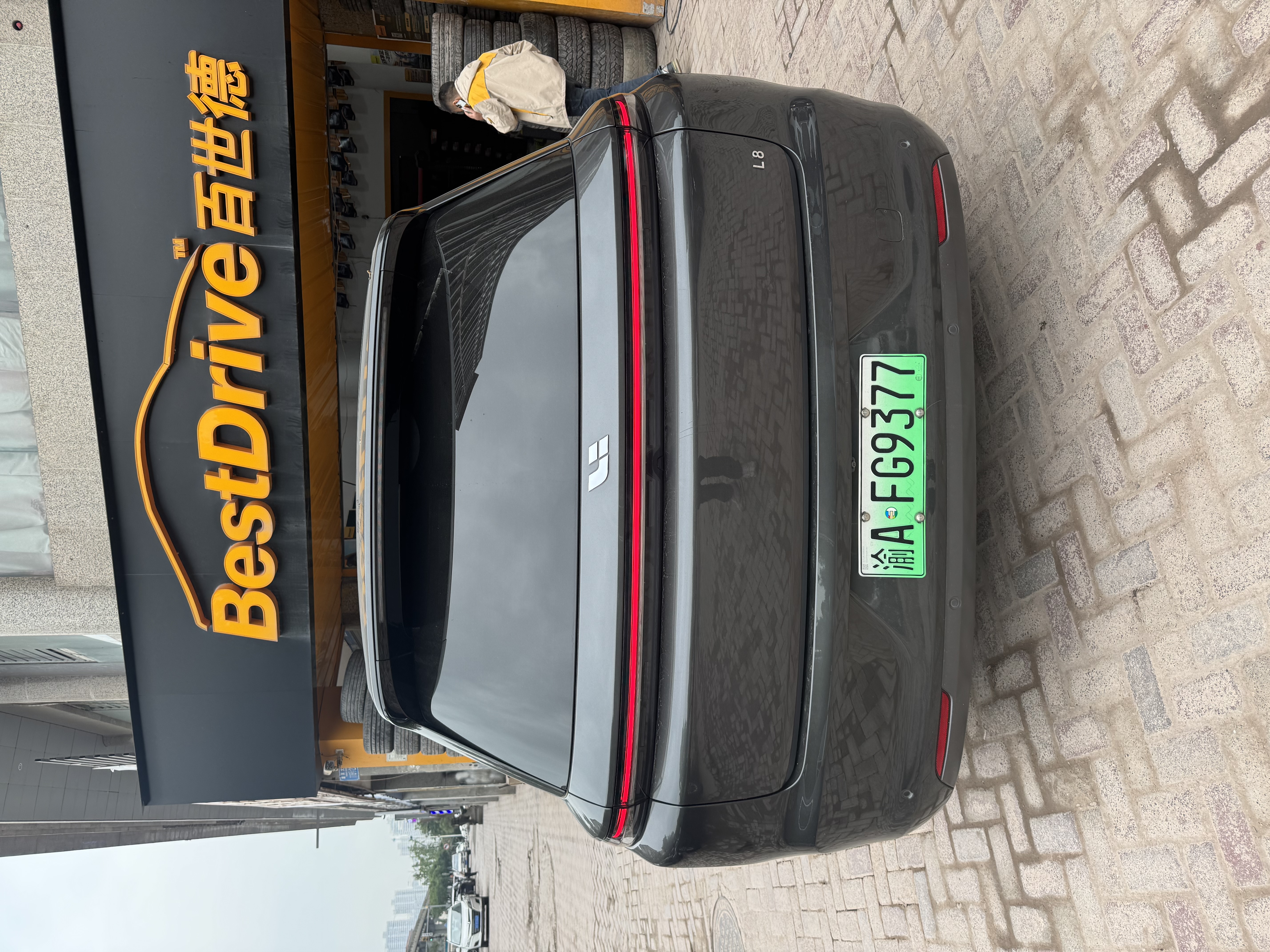 Li L8 2023 imagen de coche #9