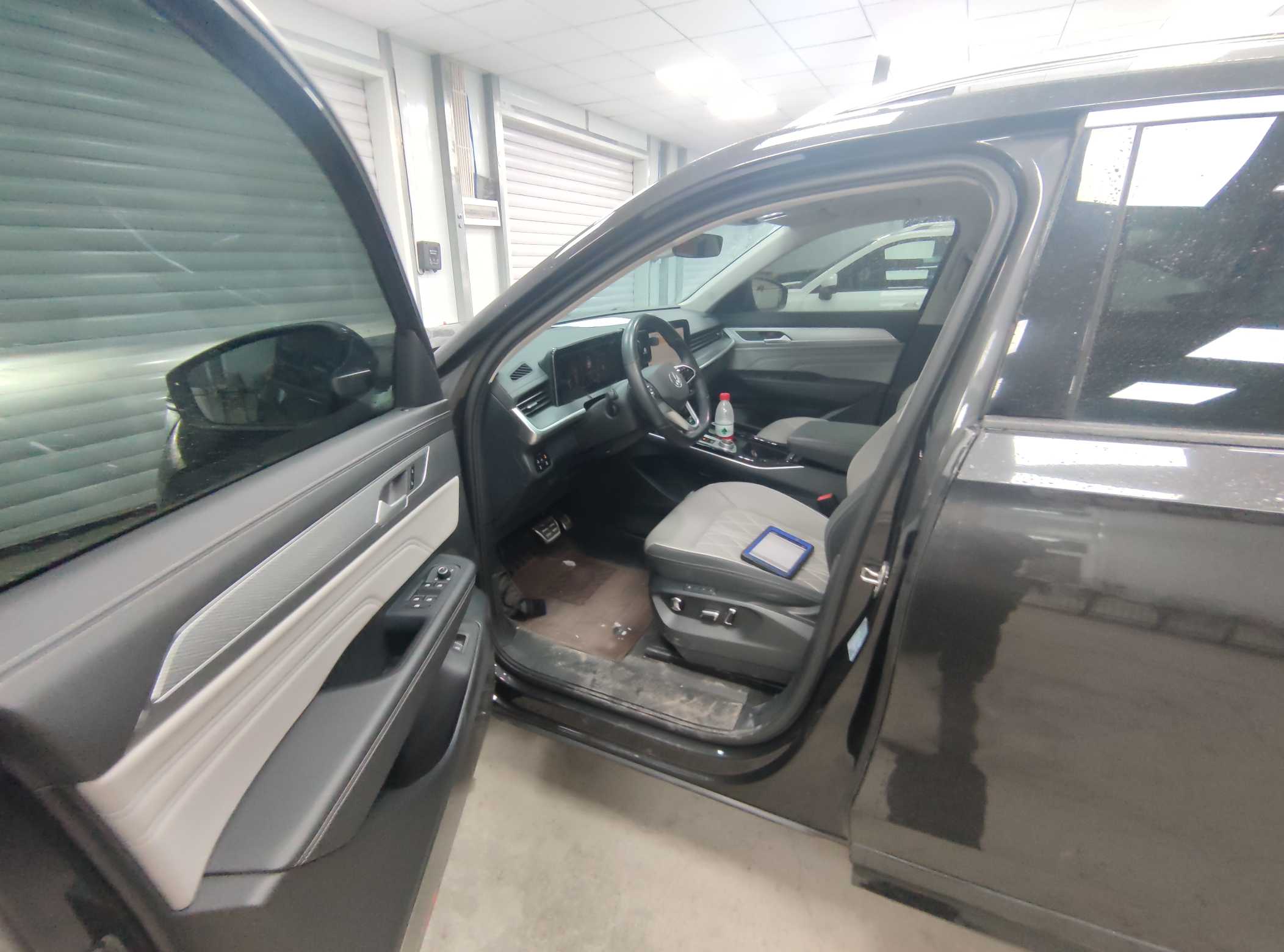 Volkswagen Tavendor 2023 #9 Volkswagen Tavendor 2023 car image #9