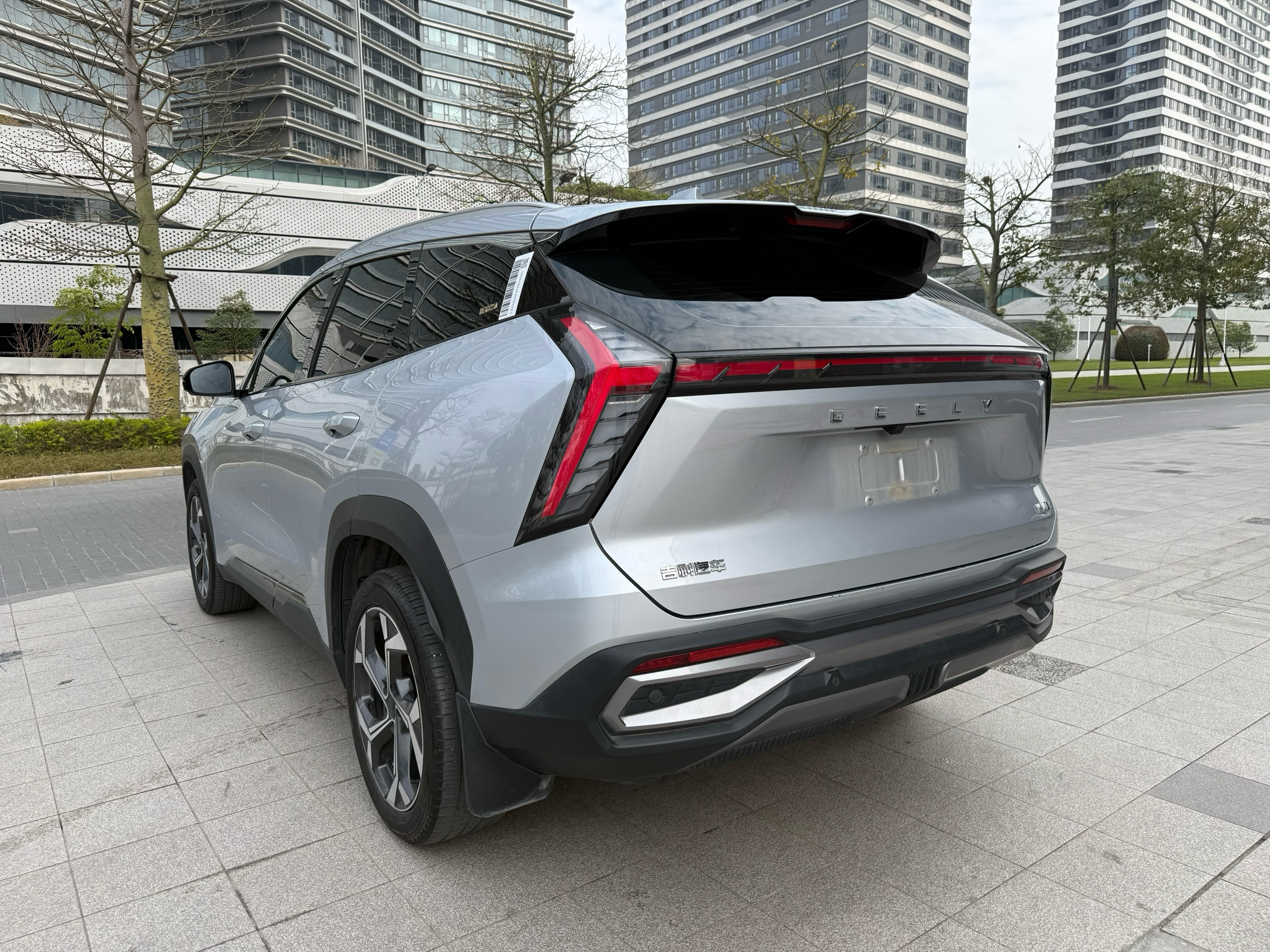 GEELY Boyue L 2023 car image #9