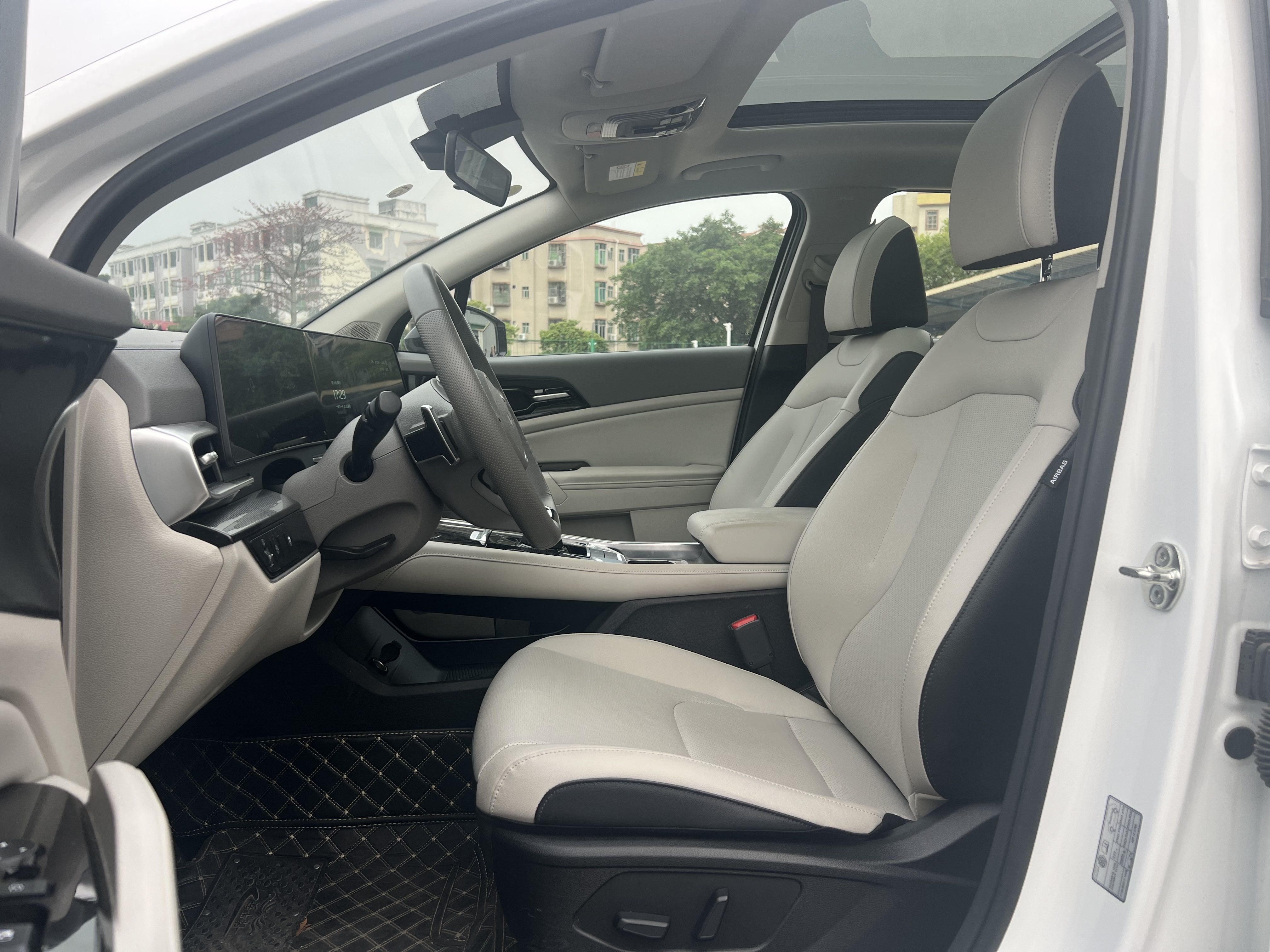 起亚 狮铂拓界 2025 汽车图片 #9