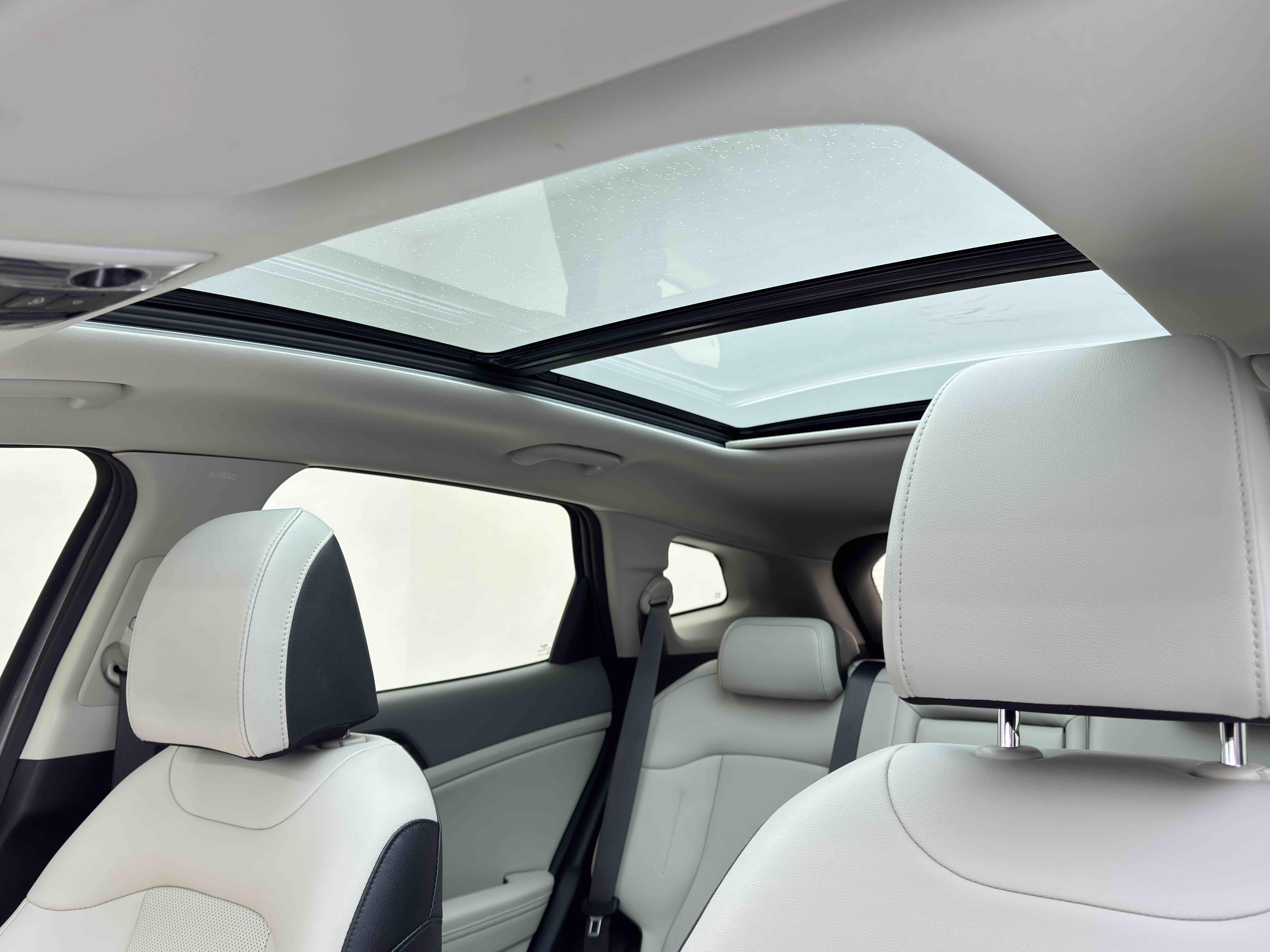 Kia Sportage 2024 car image #9