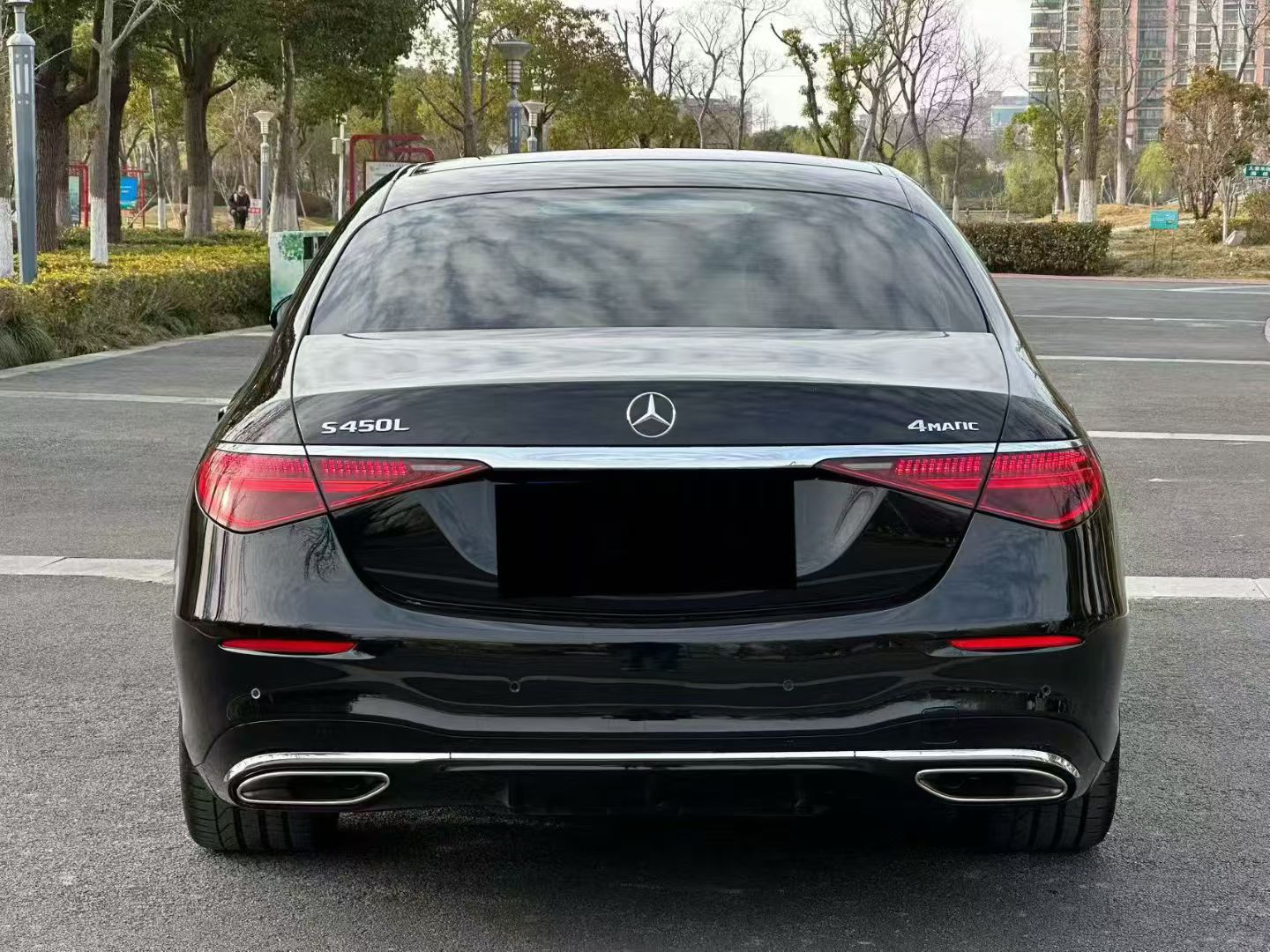 Mercedes-Benz S Class 2023 car image #9