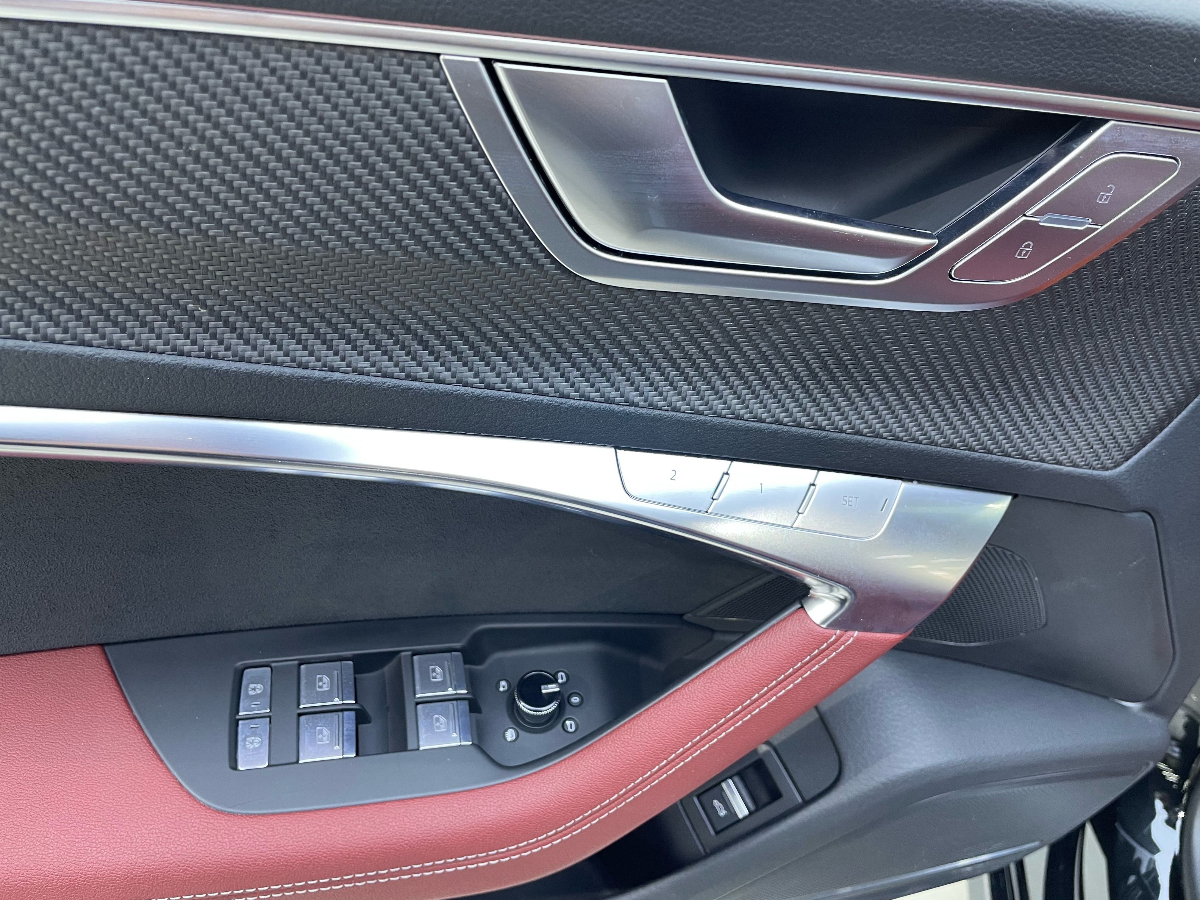 Audi S7 2023 car image #9