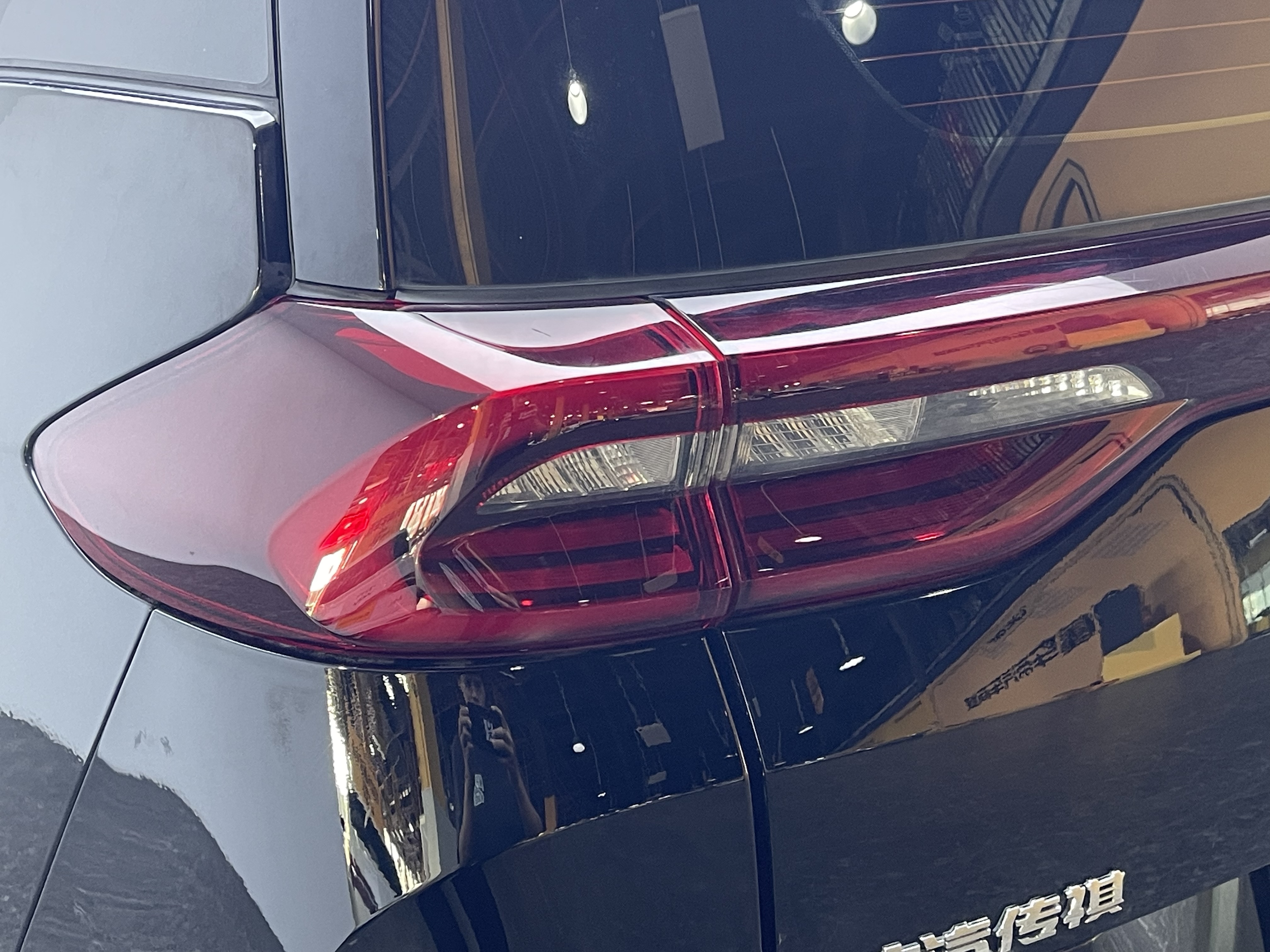 GAC Trumpchi M6 2023 car image #9