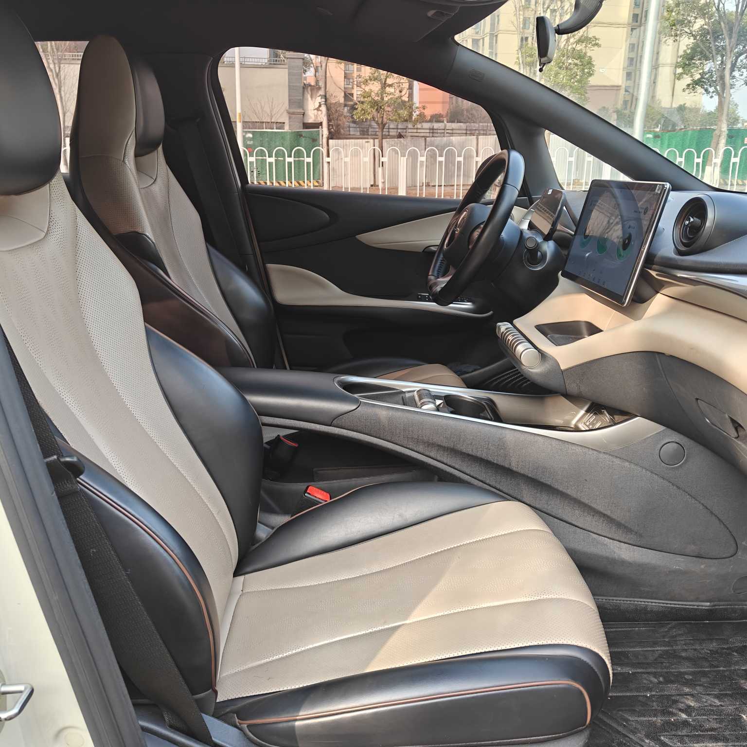 BYD Dolphin 2024 #9 BYD Dolphin 2024 car image #9