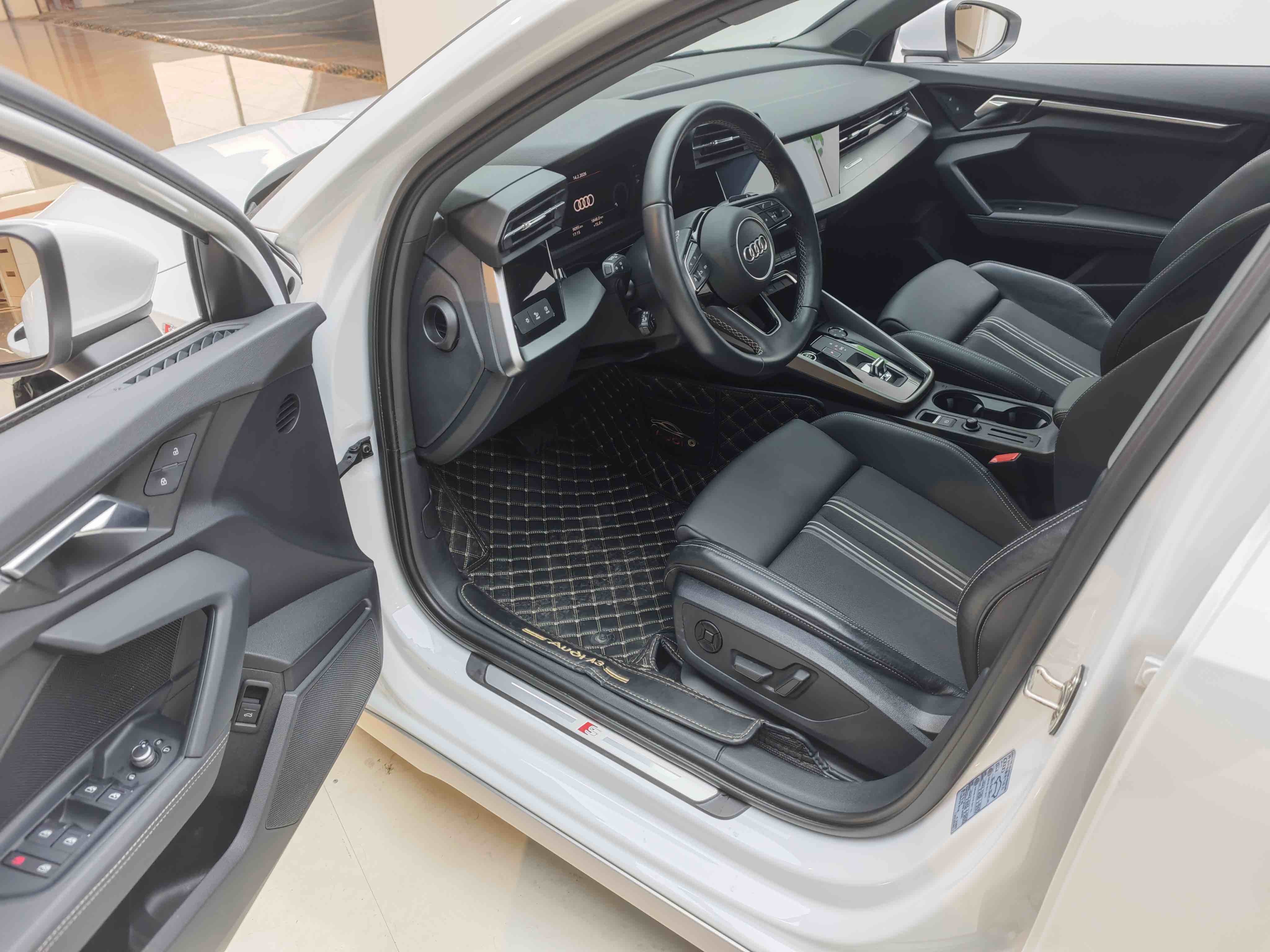 Audi A3 2023 car image #9