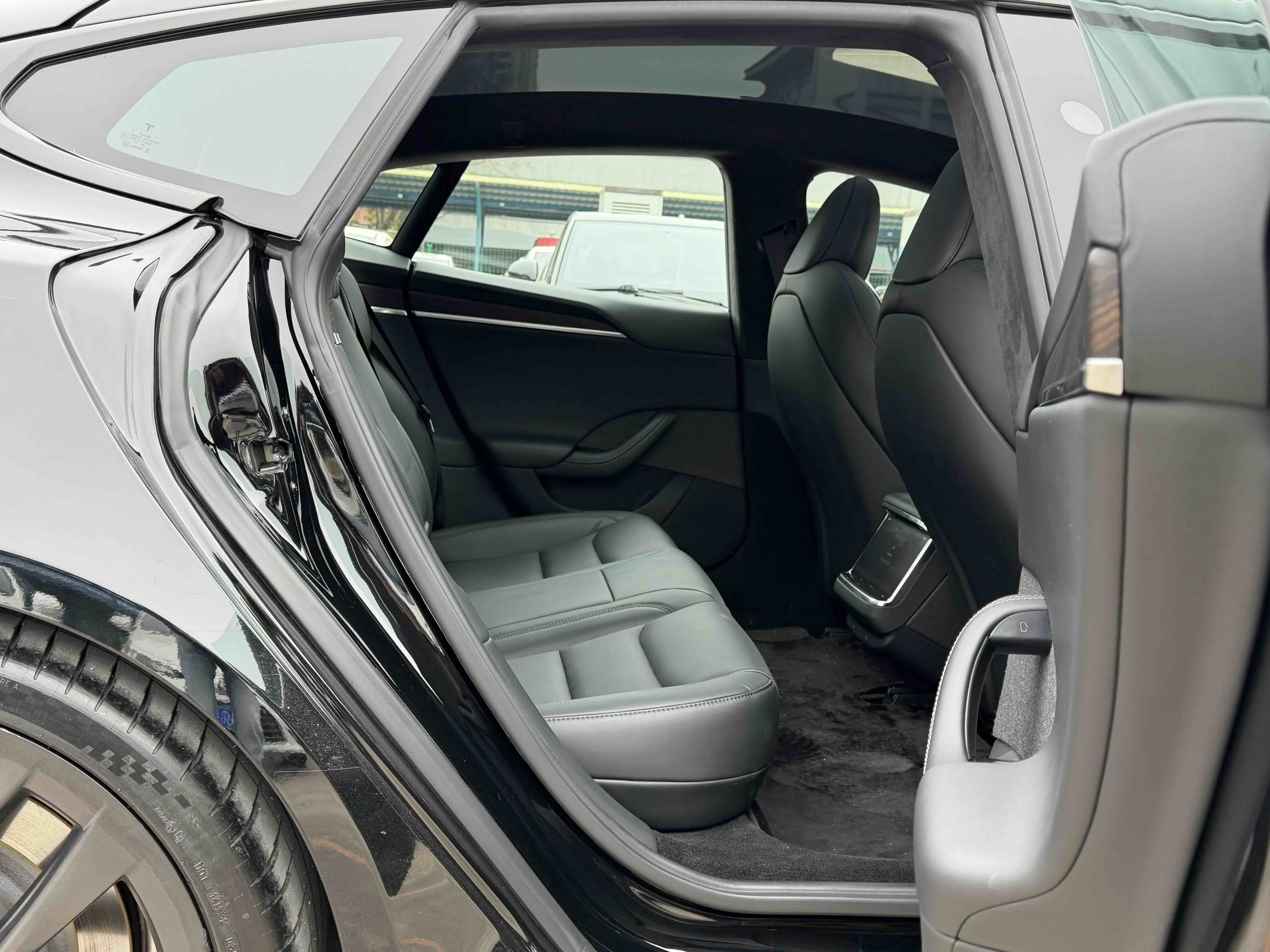 特斯拉 Model S 2023 汽车图片 #9