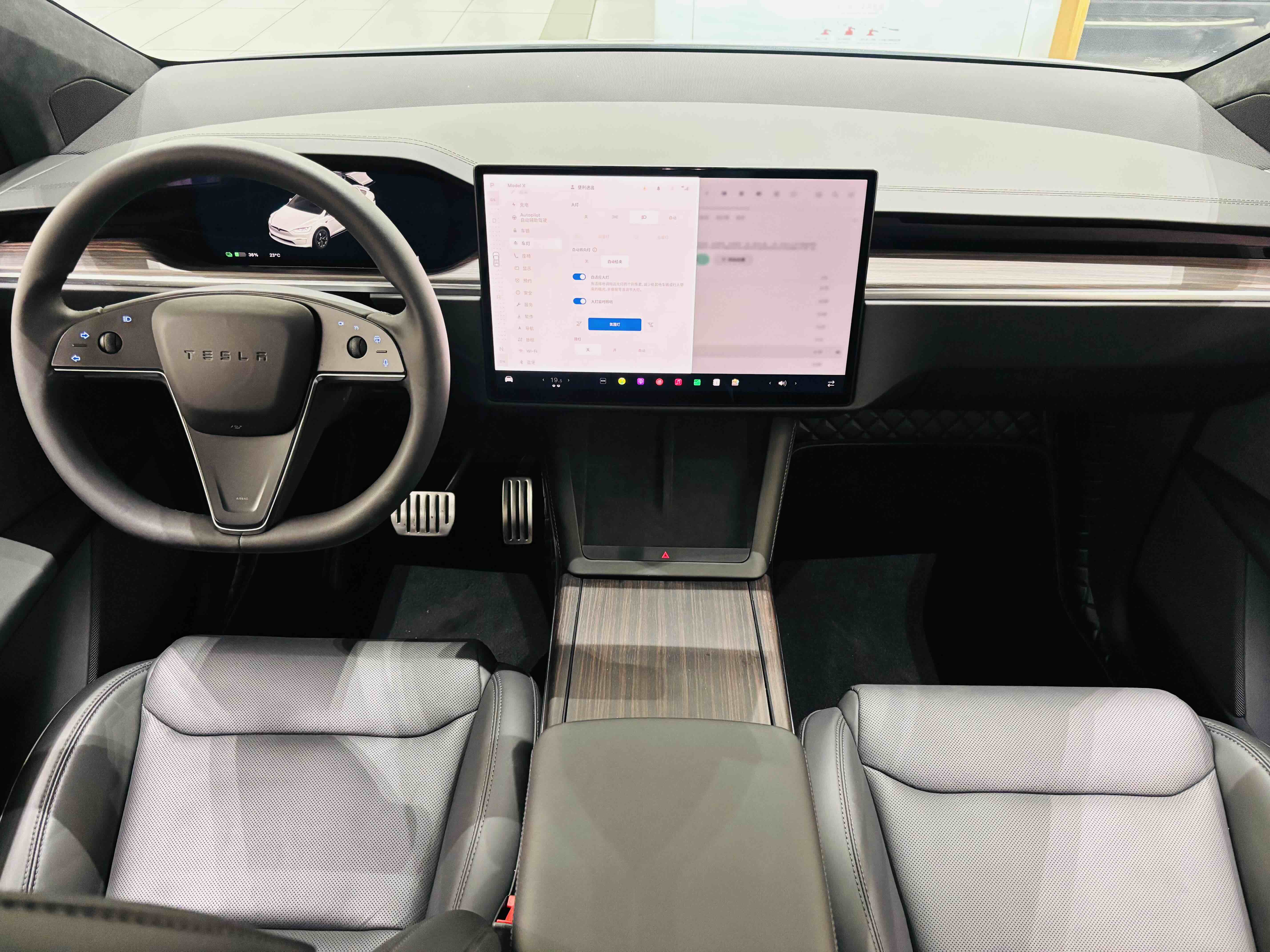 特斯拉 Model X 2024 汽车图片 #9