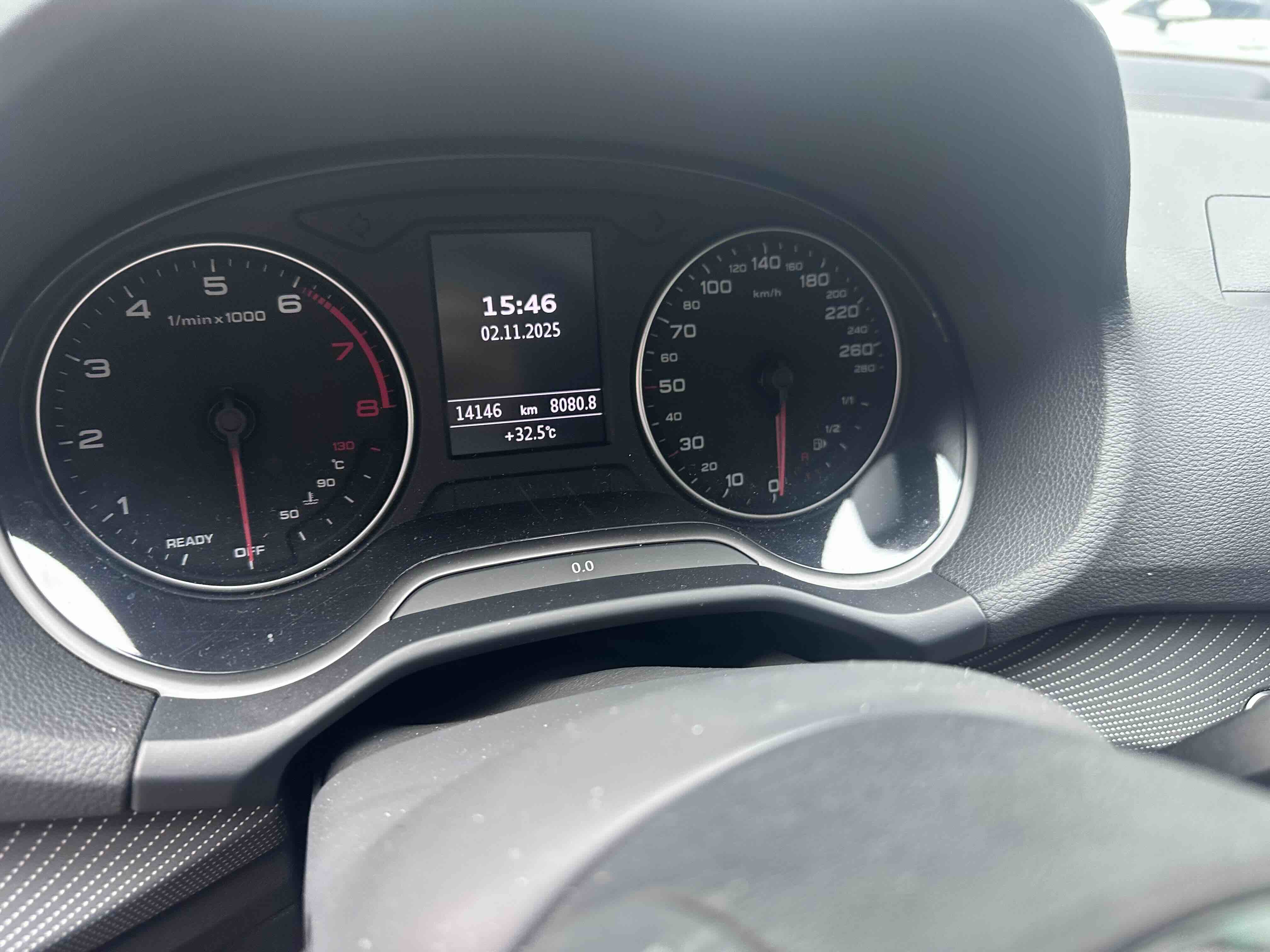 Audi Q2L 2023 car image #9