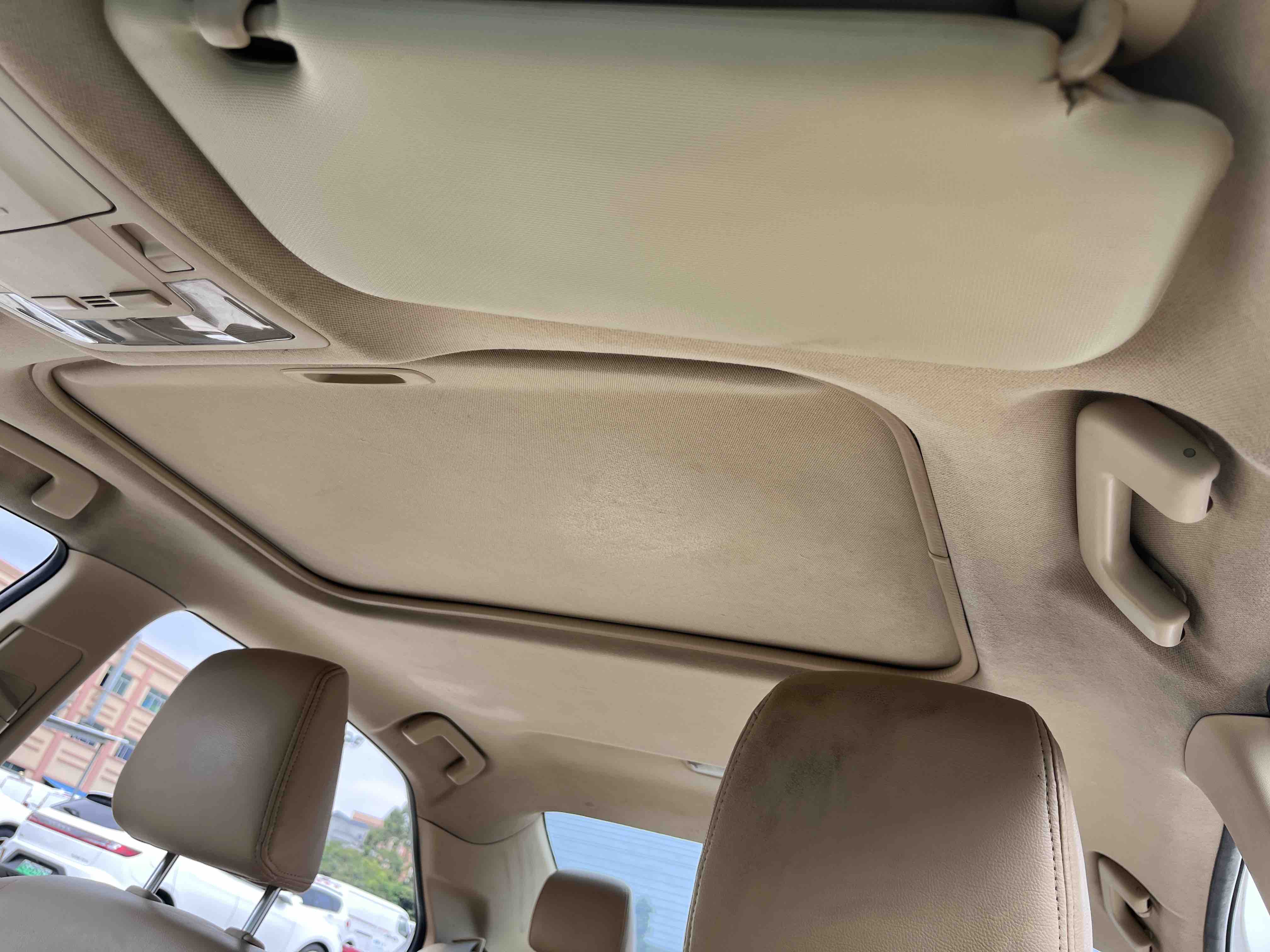 Corolla 2015 car image #9