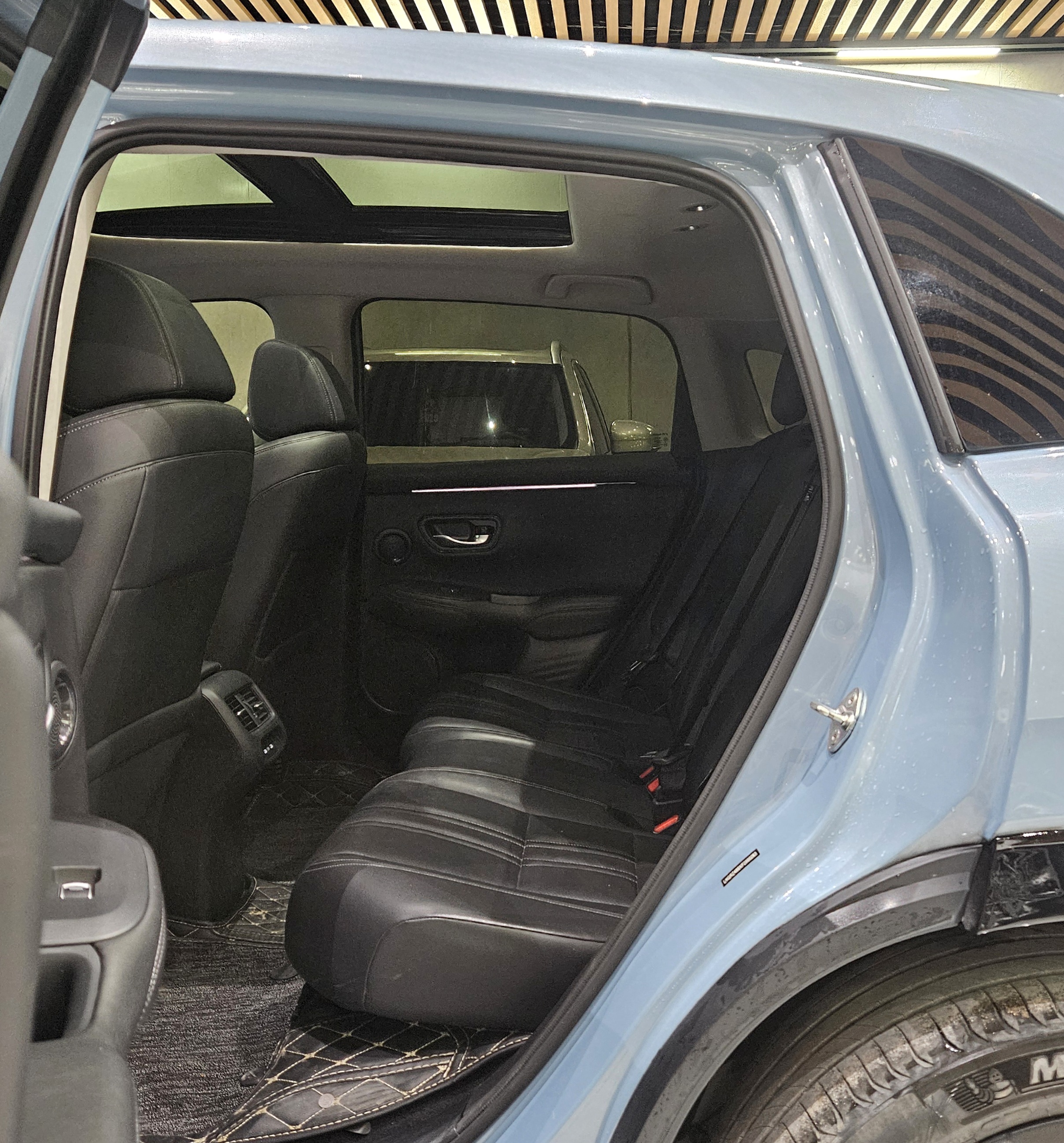 Honda ZR-V 2023 car image #9