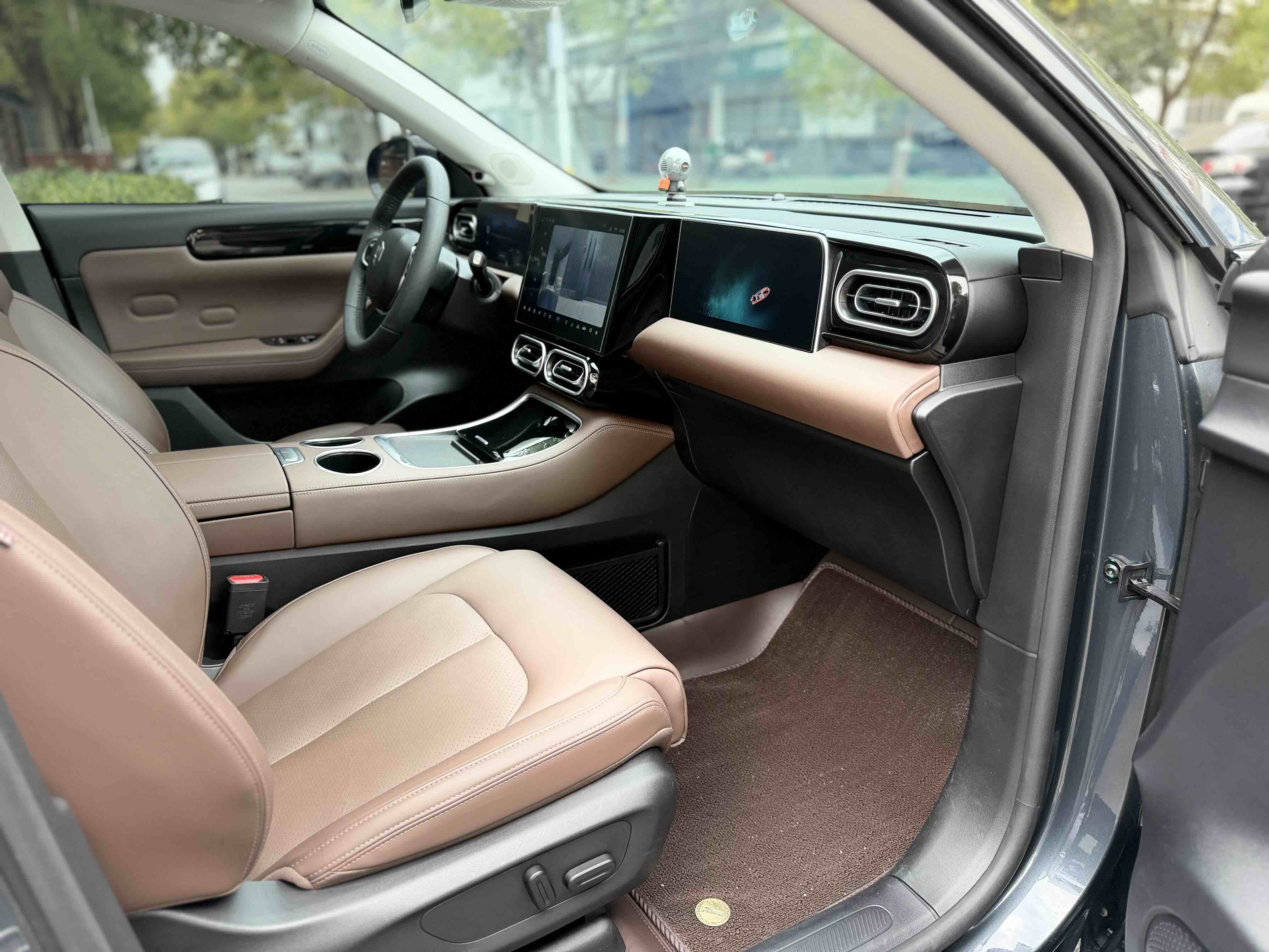 零跑汽车 零跑C11 2023 汽车图片 #9