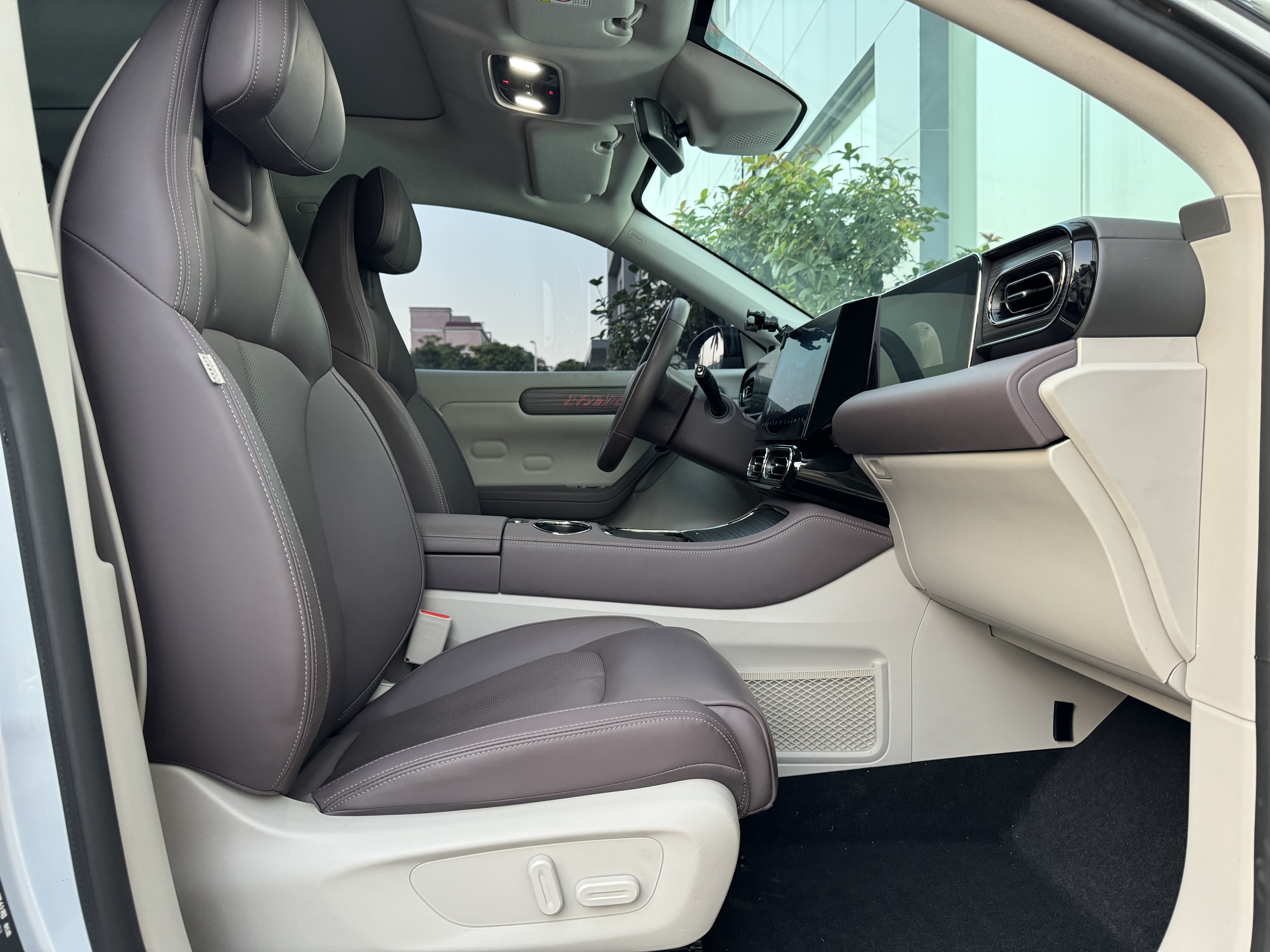 零跑汽车 零跑C11 2023 汽车图片 #9