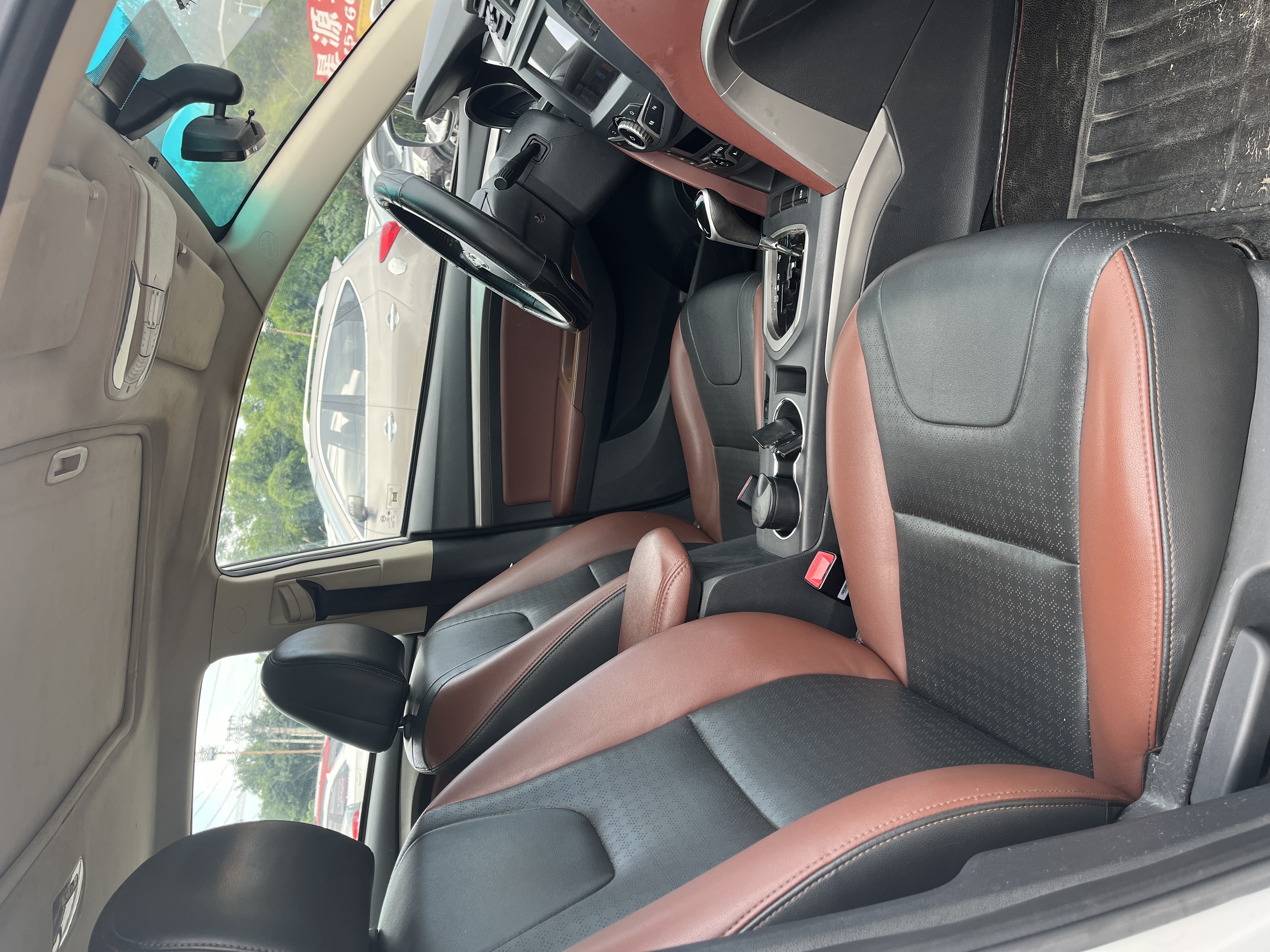 BYD G5 2015 изображение автомобиля #9