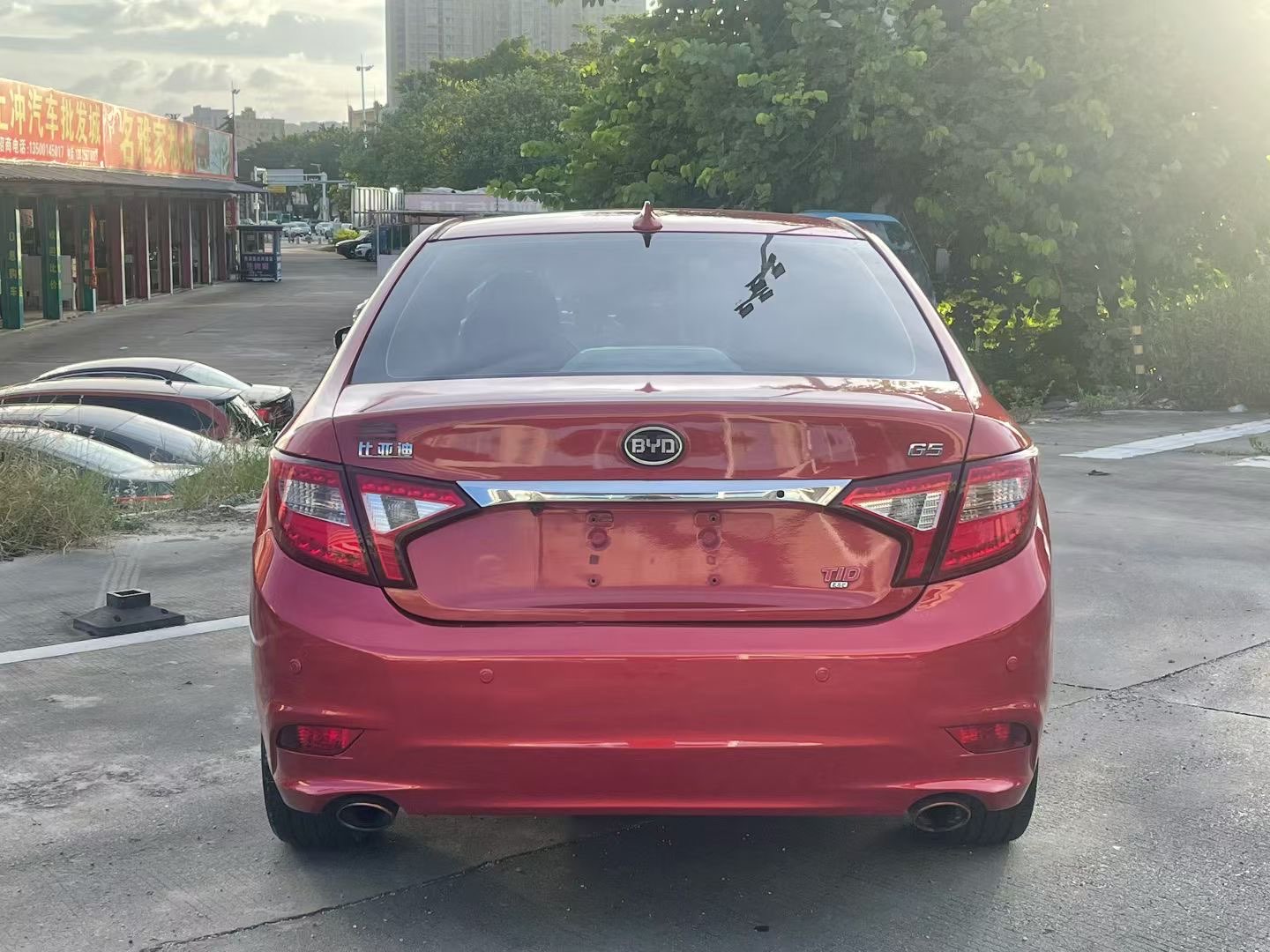 BYD G5 2016 immagine di auto #9