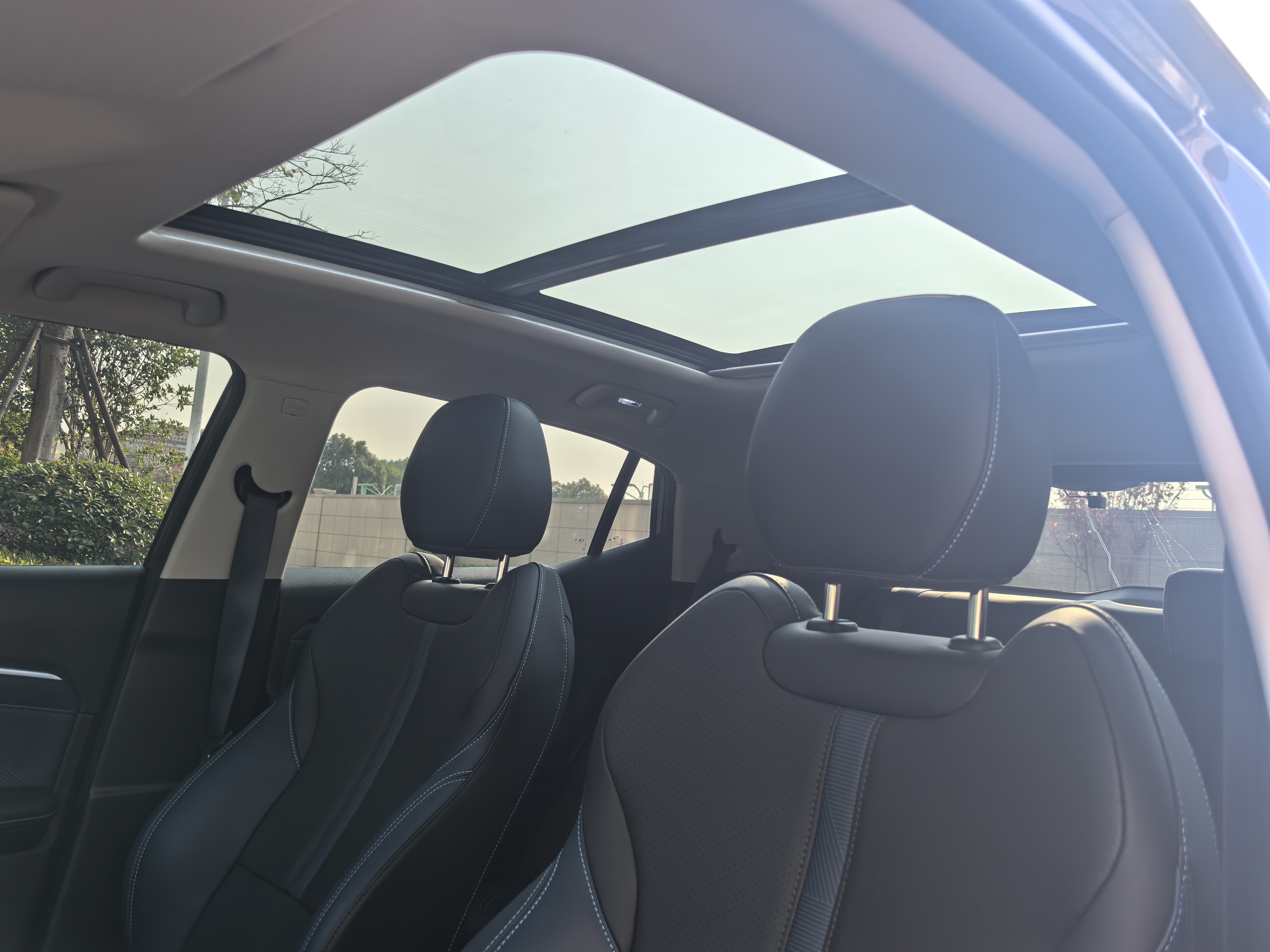 GAC Trumpchi GS3 2025 #9 GAC Trumpchi GS3 2025 car image #9
