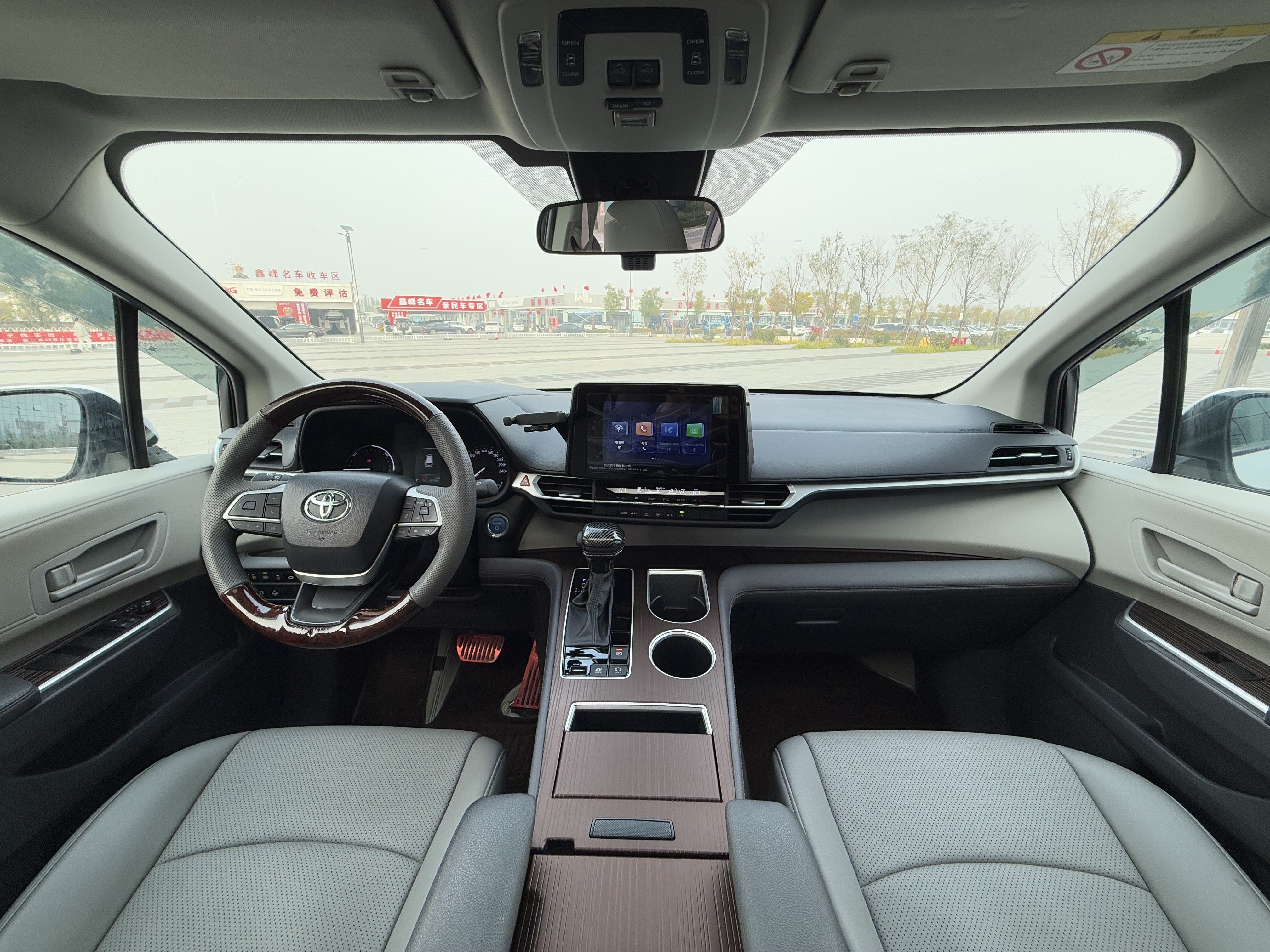 丰田 赛那SIENNA 2023 汽车图片 #9