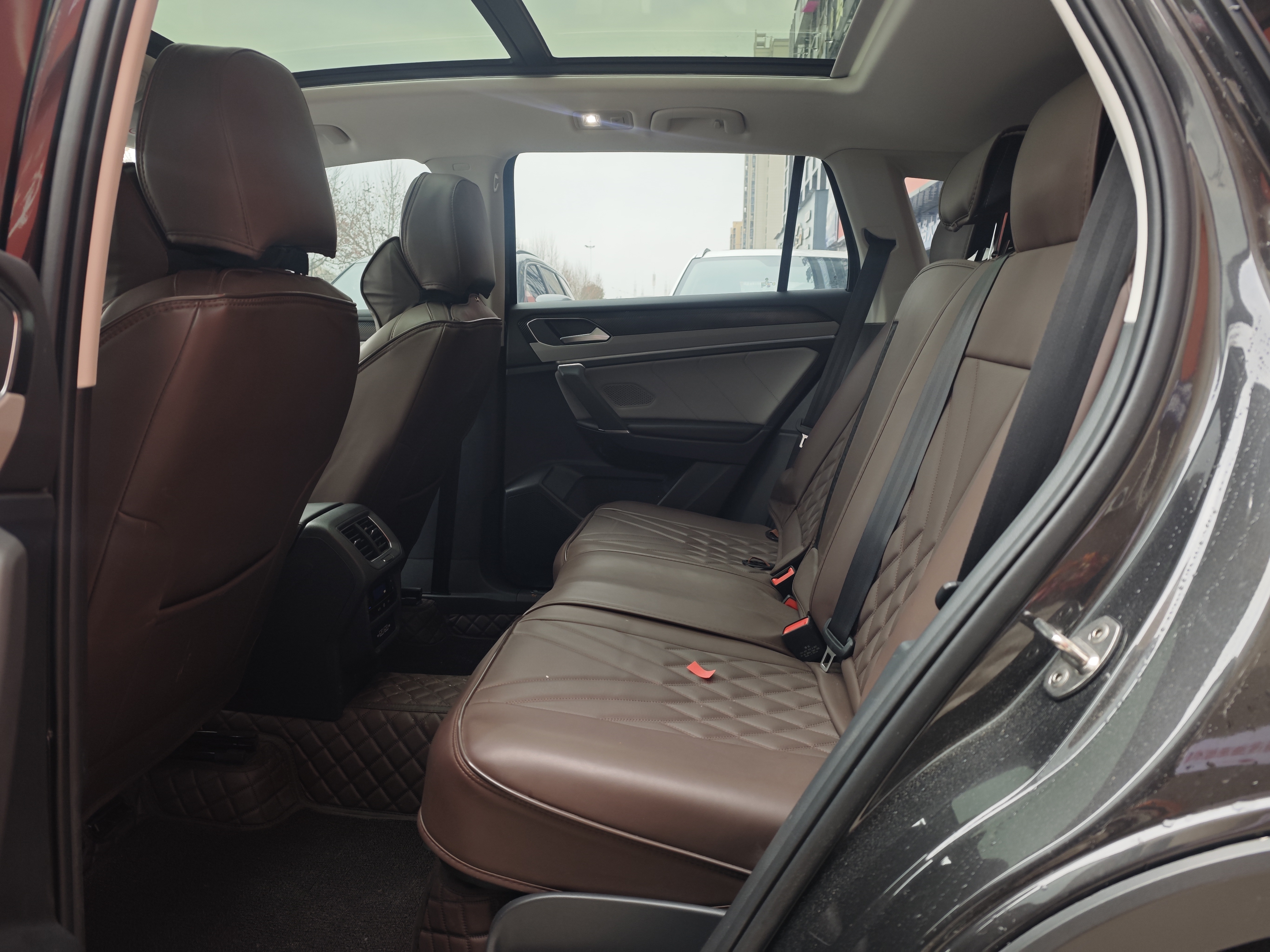 Toyota Venza 2024 immagine di auto #9