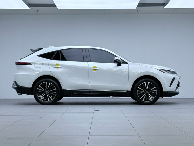 Toyota Venza 2024 car image #9