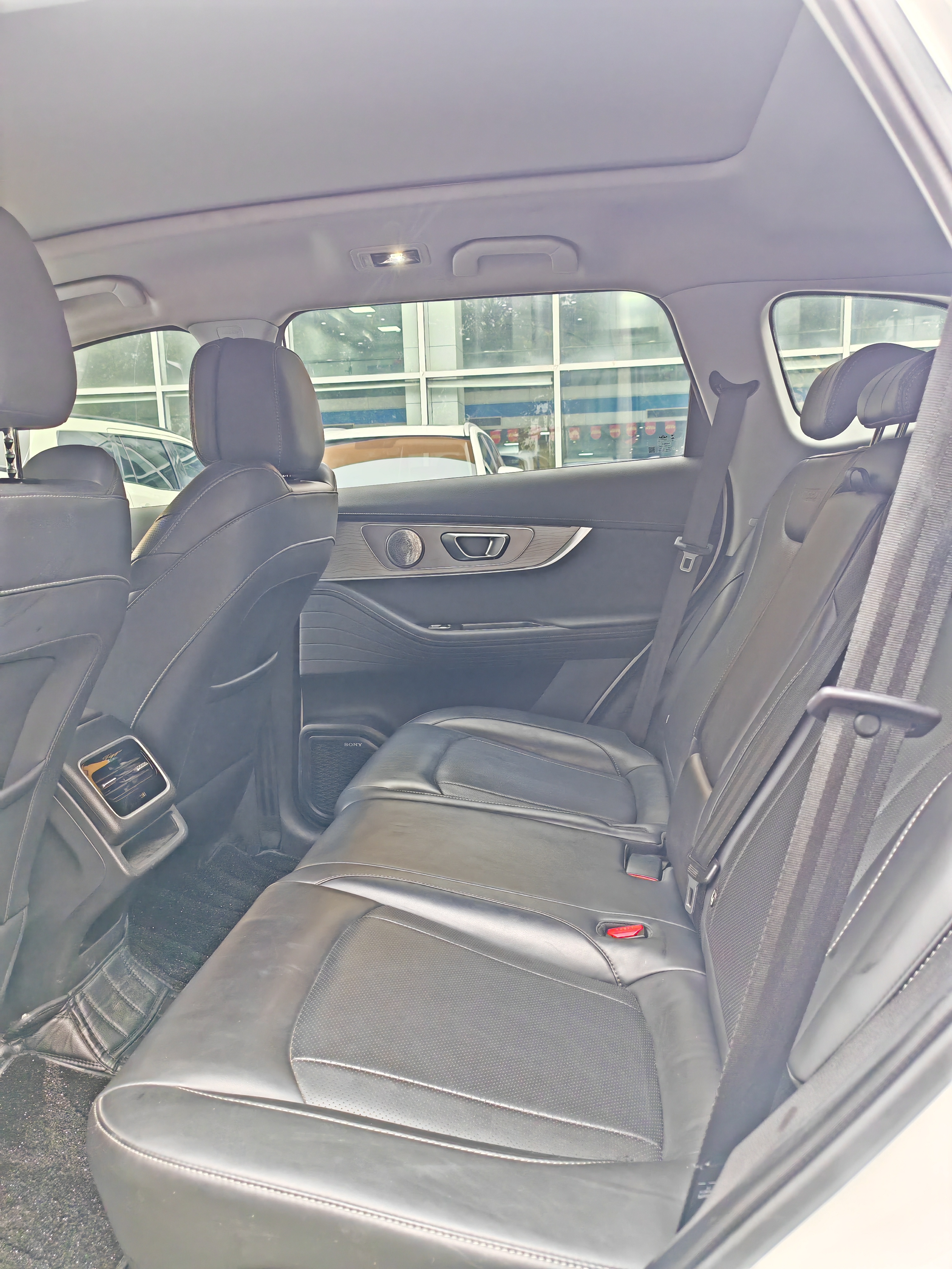 Chery Tiggo 8 PRO New Energy 2023 car image #9