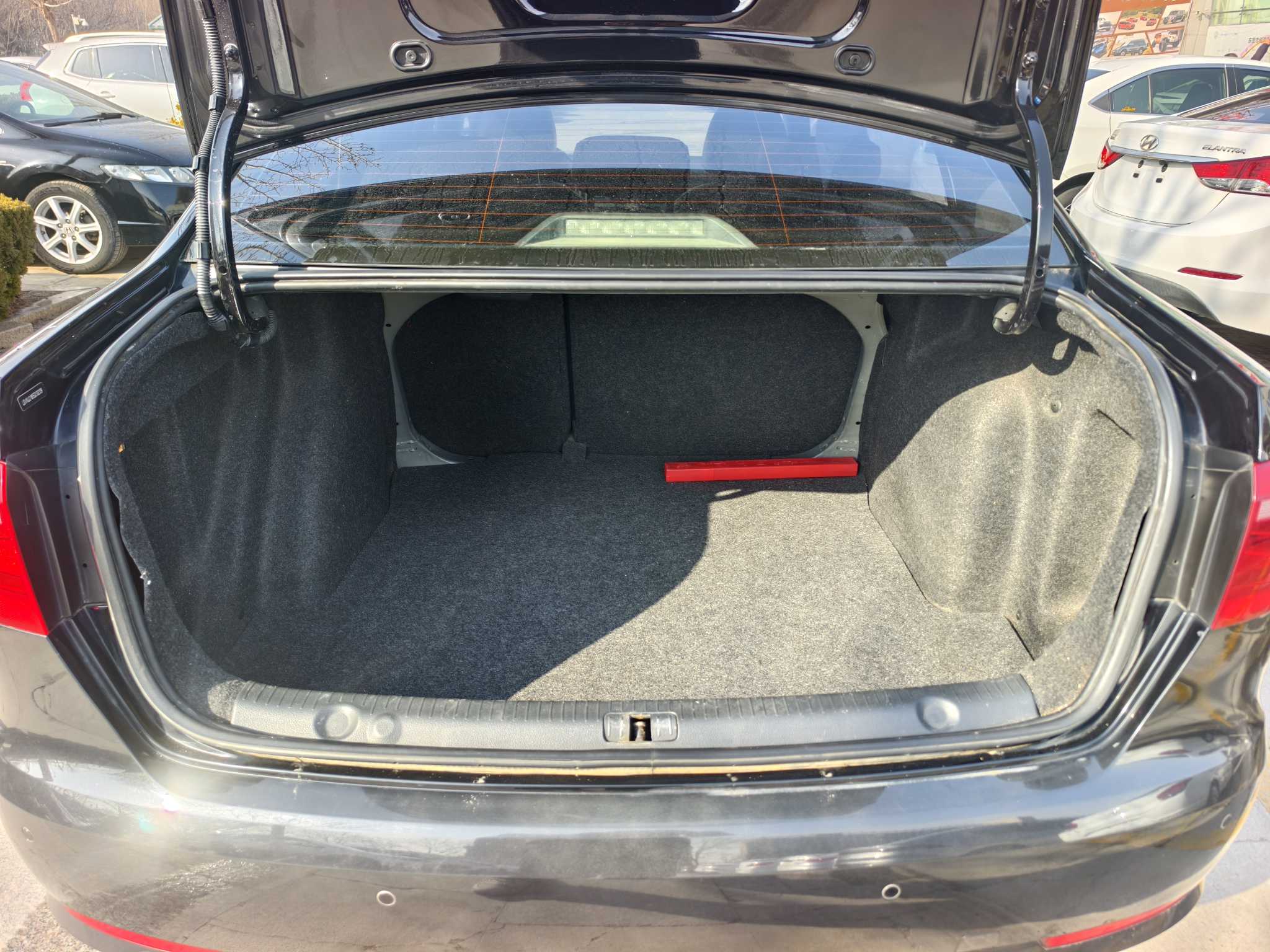 Volkswagen Lavida 2015 car image #9