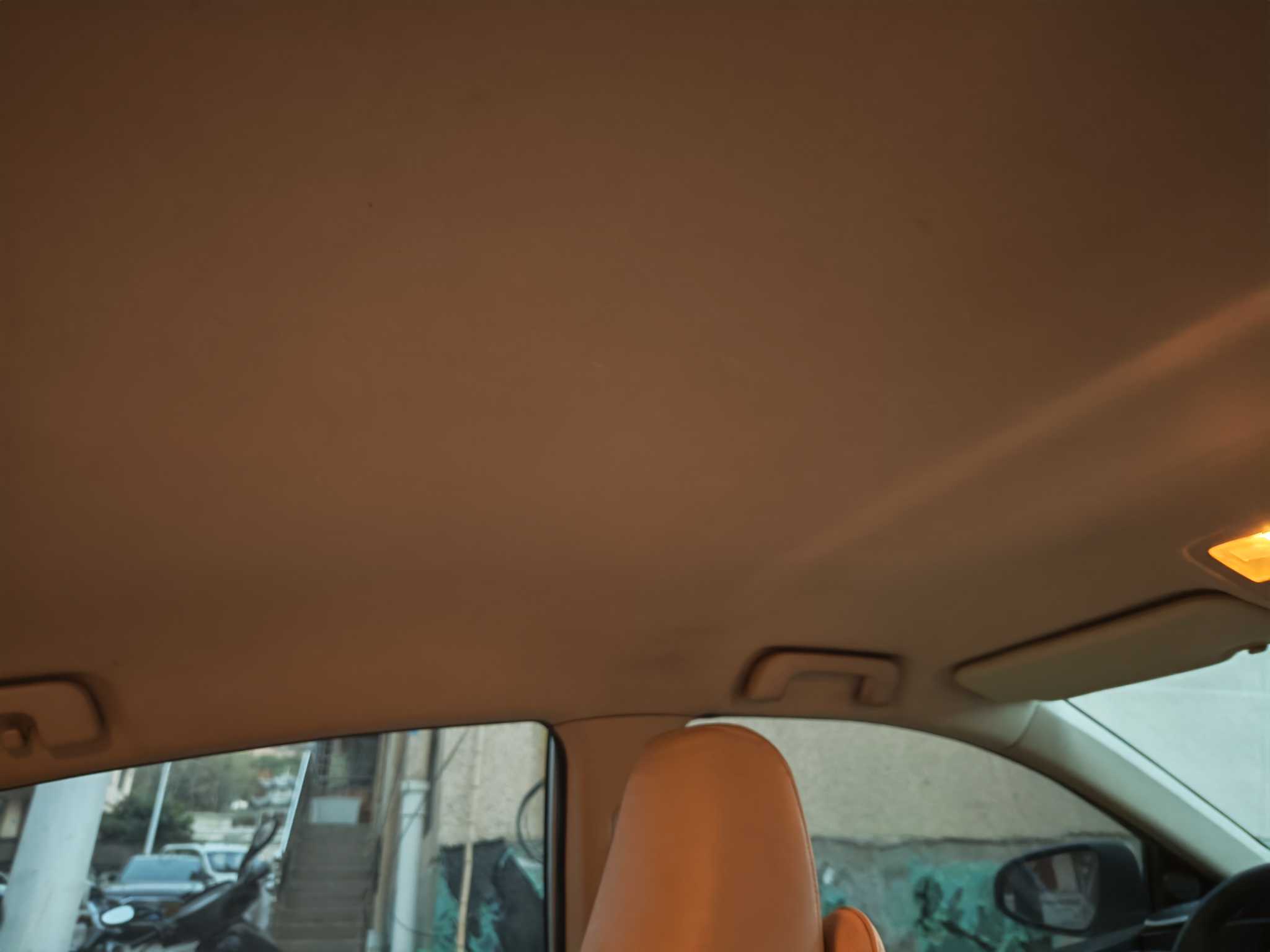 Corolla 2015 car image #9