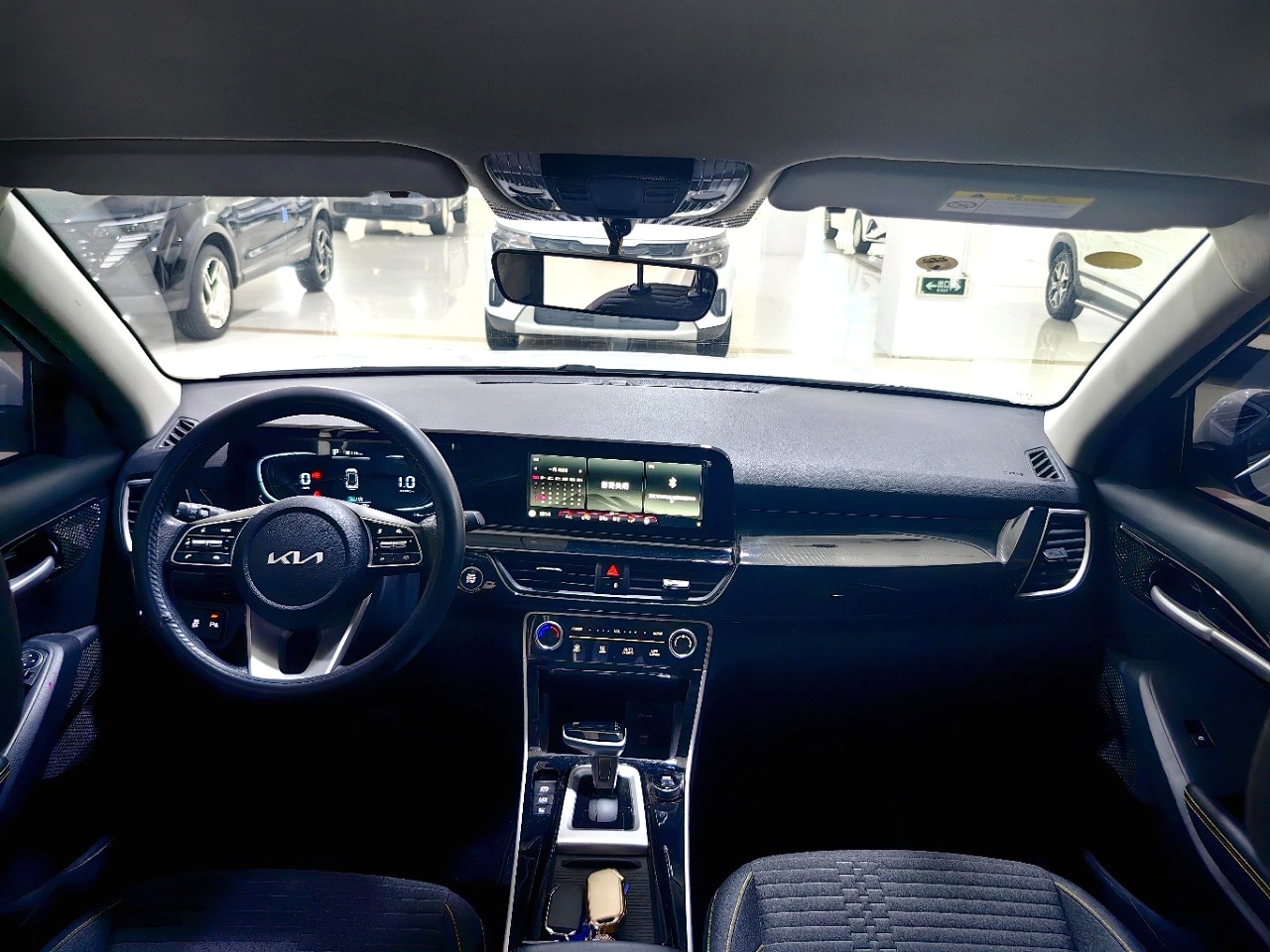 起亚 赛图斯 2023 汽车图片 #9